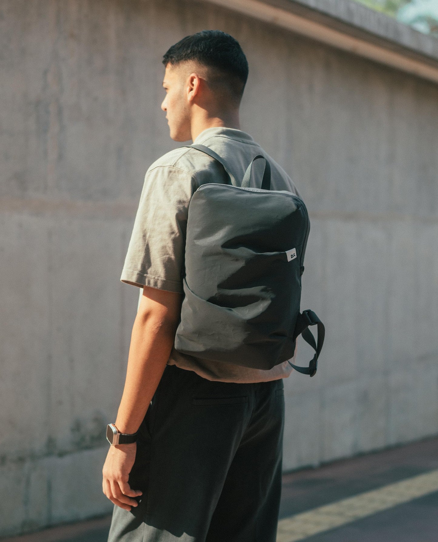 DailyObjects 1 Compartment Dark Grey Blaze Daypack|Lightweight Reflective Fabric|Casual Laptop Bag with Luggage Sleeve|Unisex Travel Backpack|iPad Storage|Adjustable Strap for Comfort Carry,7 L