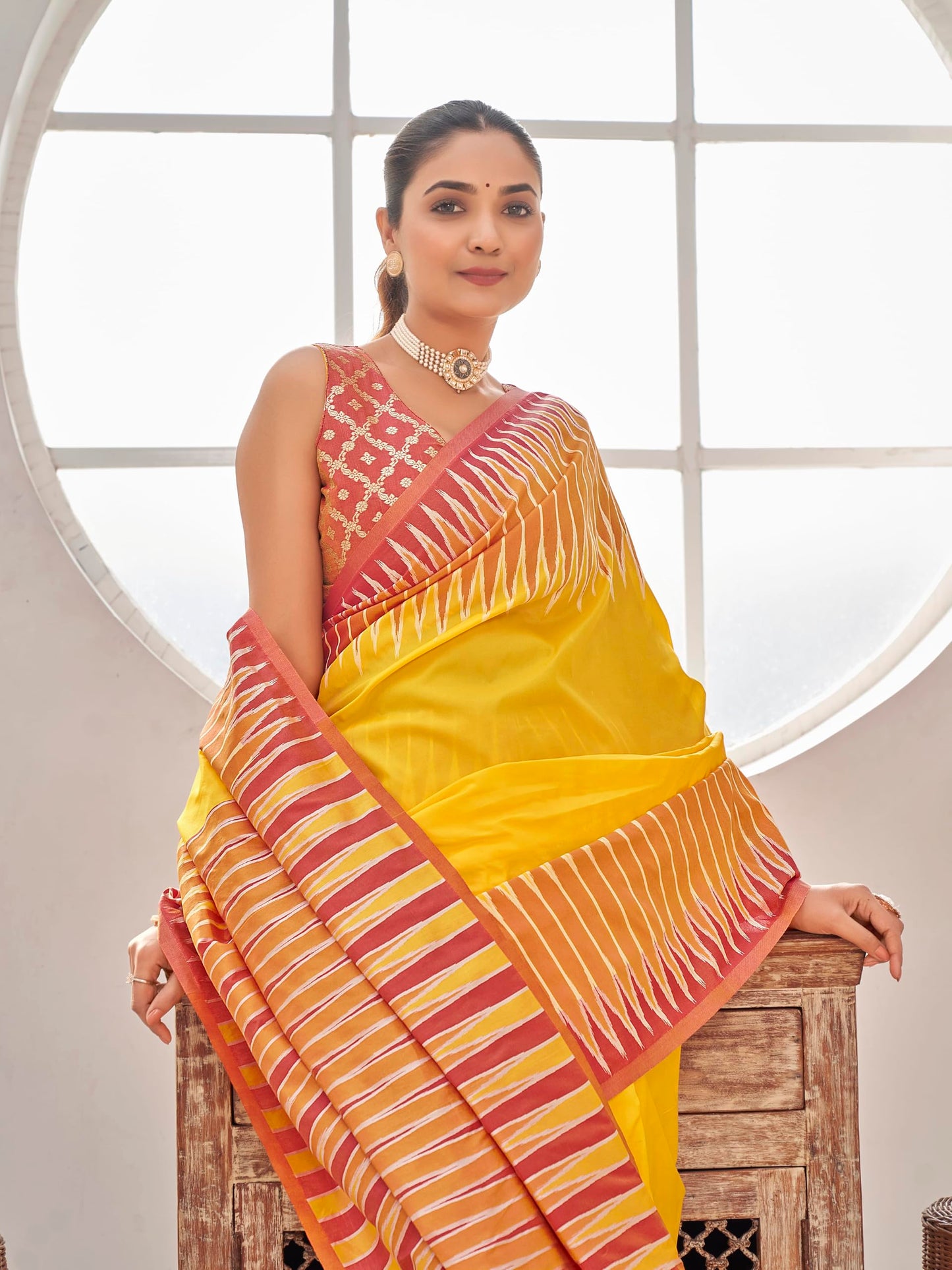 MANOHARI Women's Most Trendy Banarasi Soft Silk Woven Yellow Saree With Heavy Jacquard Work Saree With Blouse Piece_MN2002