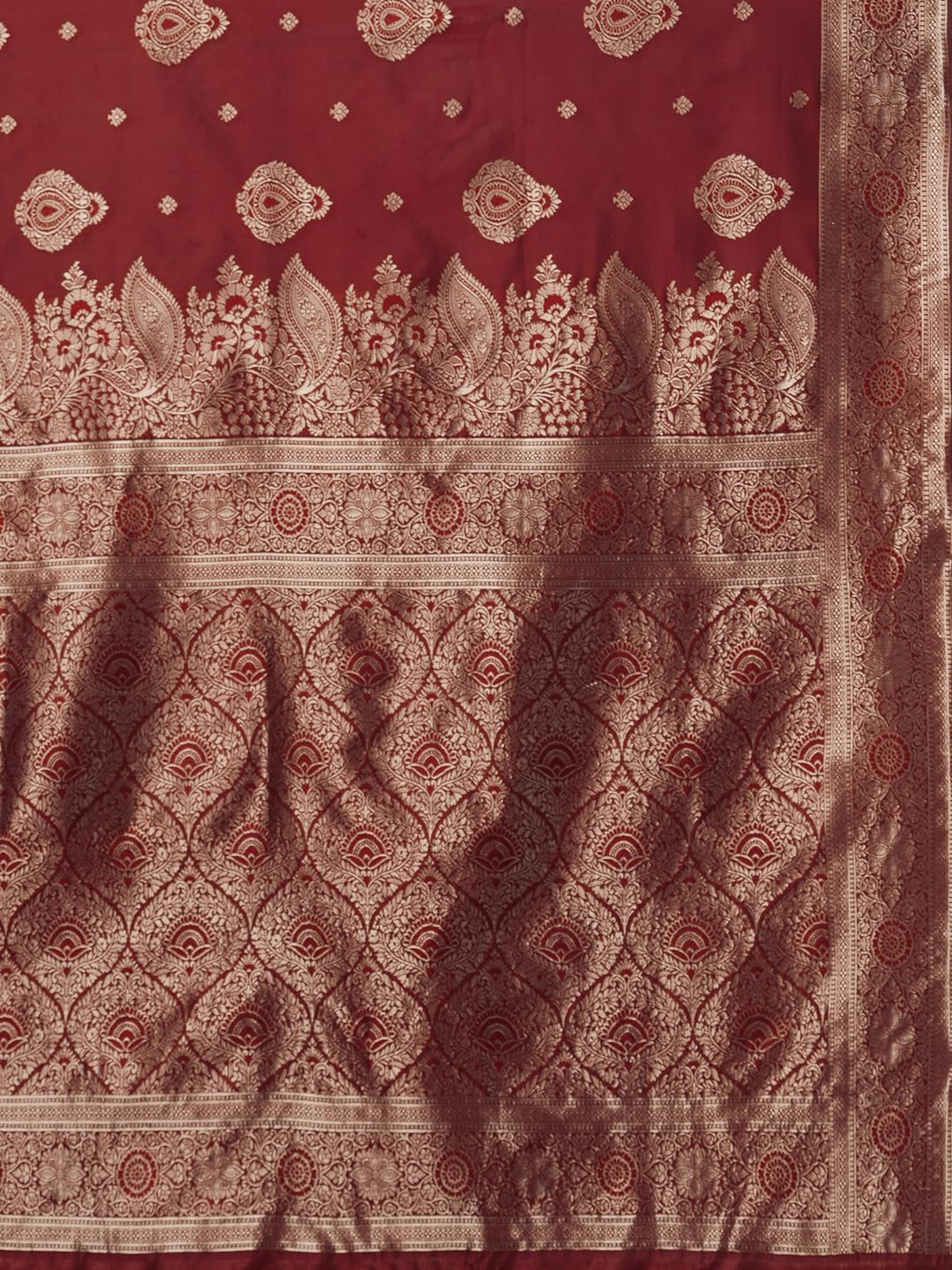 AKHILAM Women's Kanjivaram Woven Soft Silk Saree With Blouse Piece