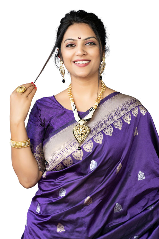 AMIRAT Women's Banarasi Silk Saree With Golden Zari Woven With Blouse Piece (Purple)