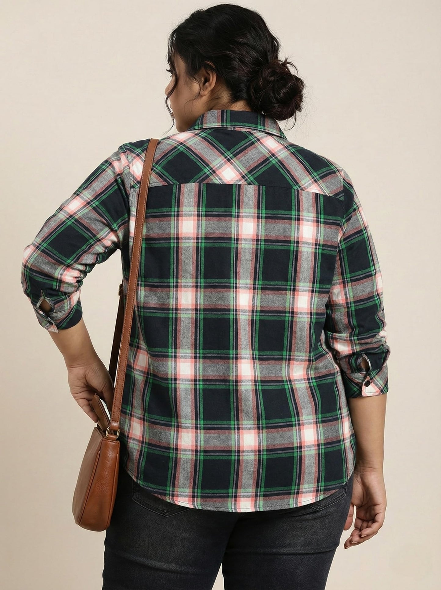 Angoori Fashion Women's Plus Size Plaid Shirt, Brown Black White Check Pattern, Button-Down with Chest Pocket, Roll-Up Sleeves (in, Alpha, M, Regular, Multicolor)