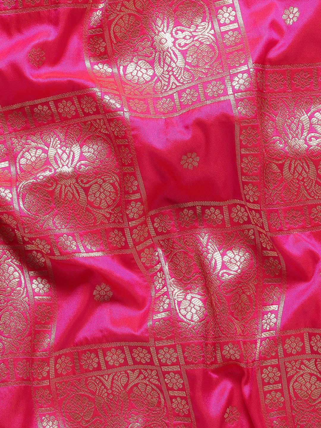AMIRAT Women's Banarasi Silk Woven Zari Saree | Banarasi Silk New Look And Heavy Designer Saree With Unstitched Blouse Piece (Pink)