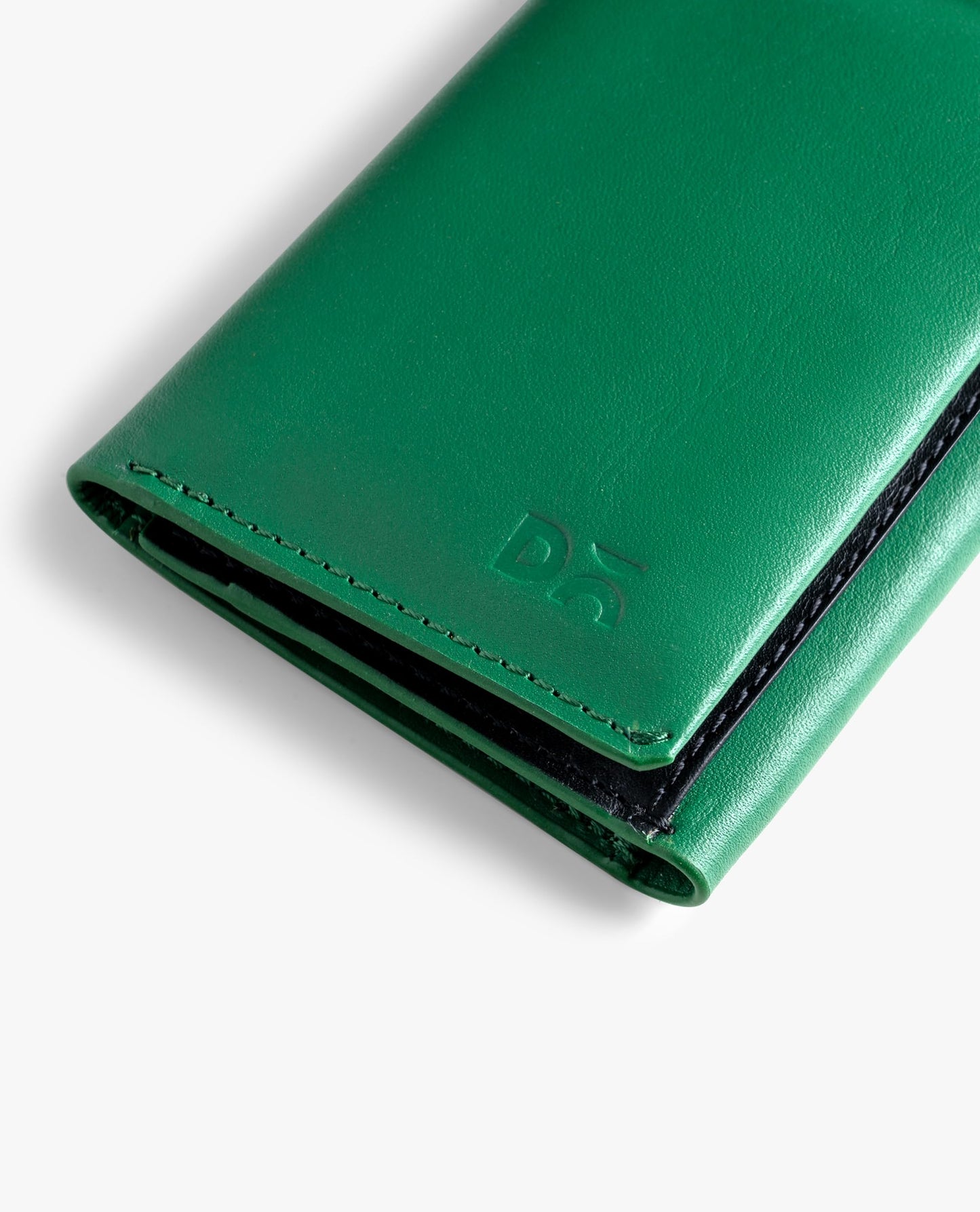 DailyObjects Green Even Wrap Card Wallet | Men Women | Premium Design | Full-Grain Leather | Handcrafted | Card Holder | 8 Cards Slots | Dual-Tone Colorways | Magnetic Closure