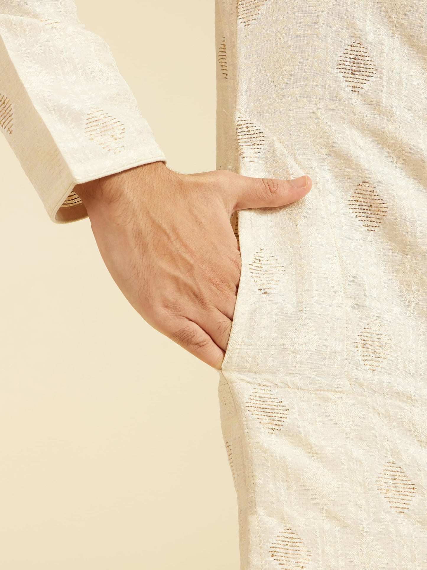 DIWAS BY MANYAVAR Men's Brocade | Jacquard Weave Kurta Set (2pcs)