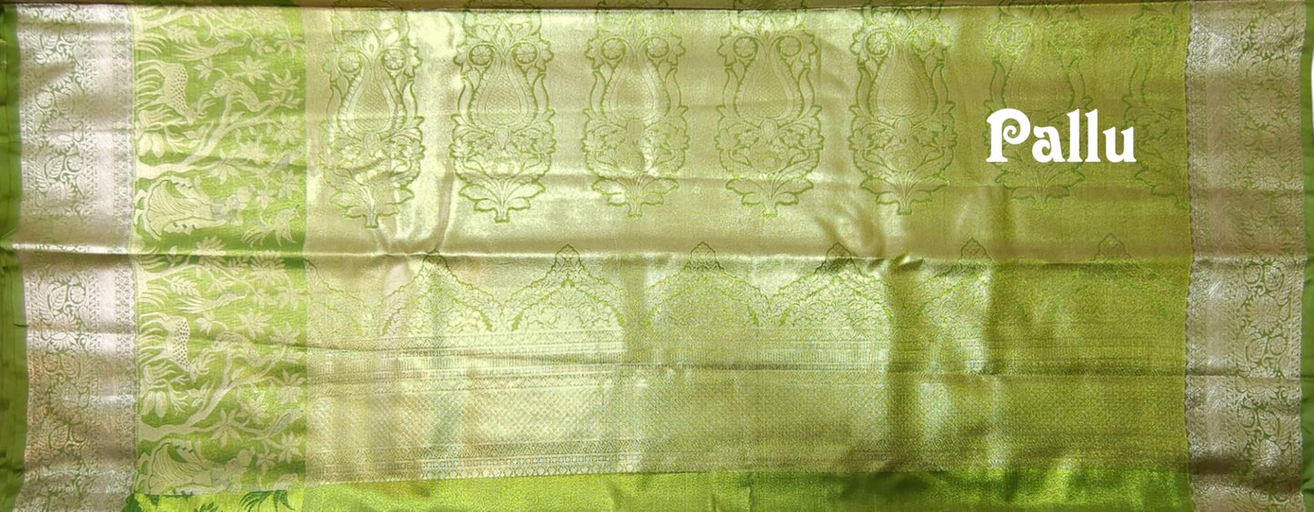 VFCollections Women's Kanchipuram Silk Pure Pattu Sarees – Forest Them Border with Blouse 1