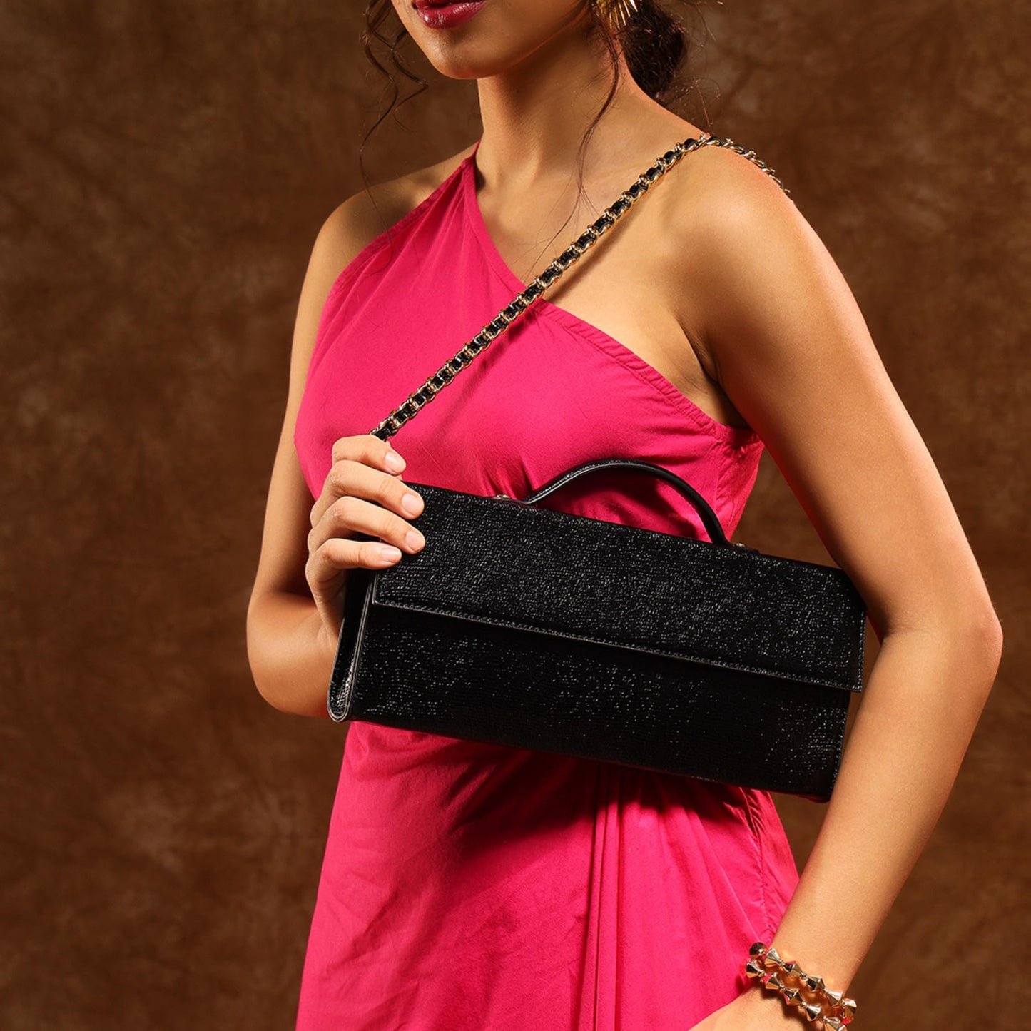 Gusto Premium Vegan Leather Sling Bag for Girls/Women | Stylish Gift with 3 Card Pockets, 1 Cash Pocket, Magnetic Closure