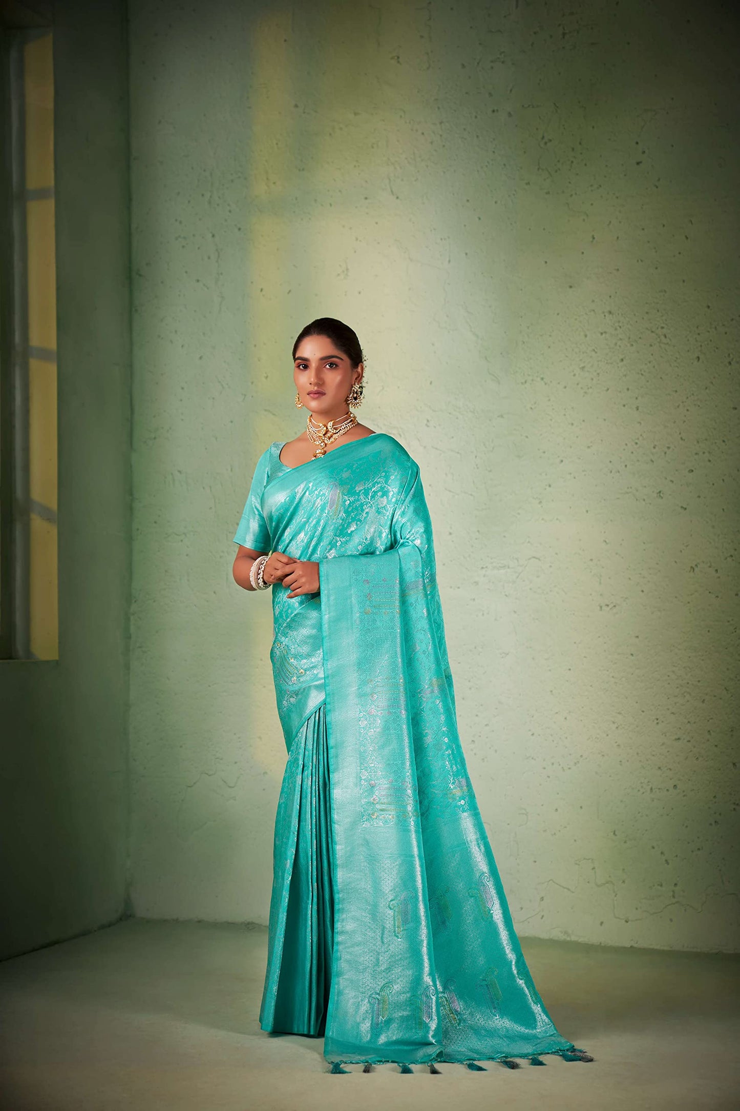 Vardha Women's Kanchipuram Art Silk Saree with Unstitched Blouse Piece - Silver Zari Woven Work Sarees for Wedding (Aksha_543)
