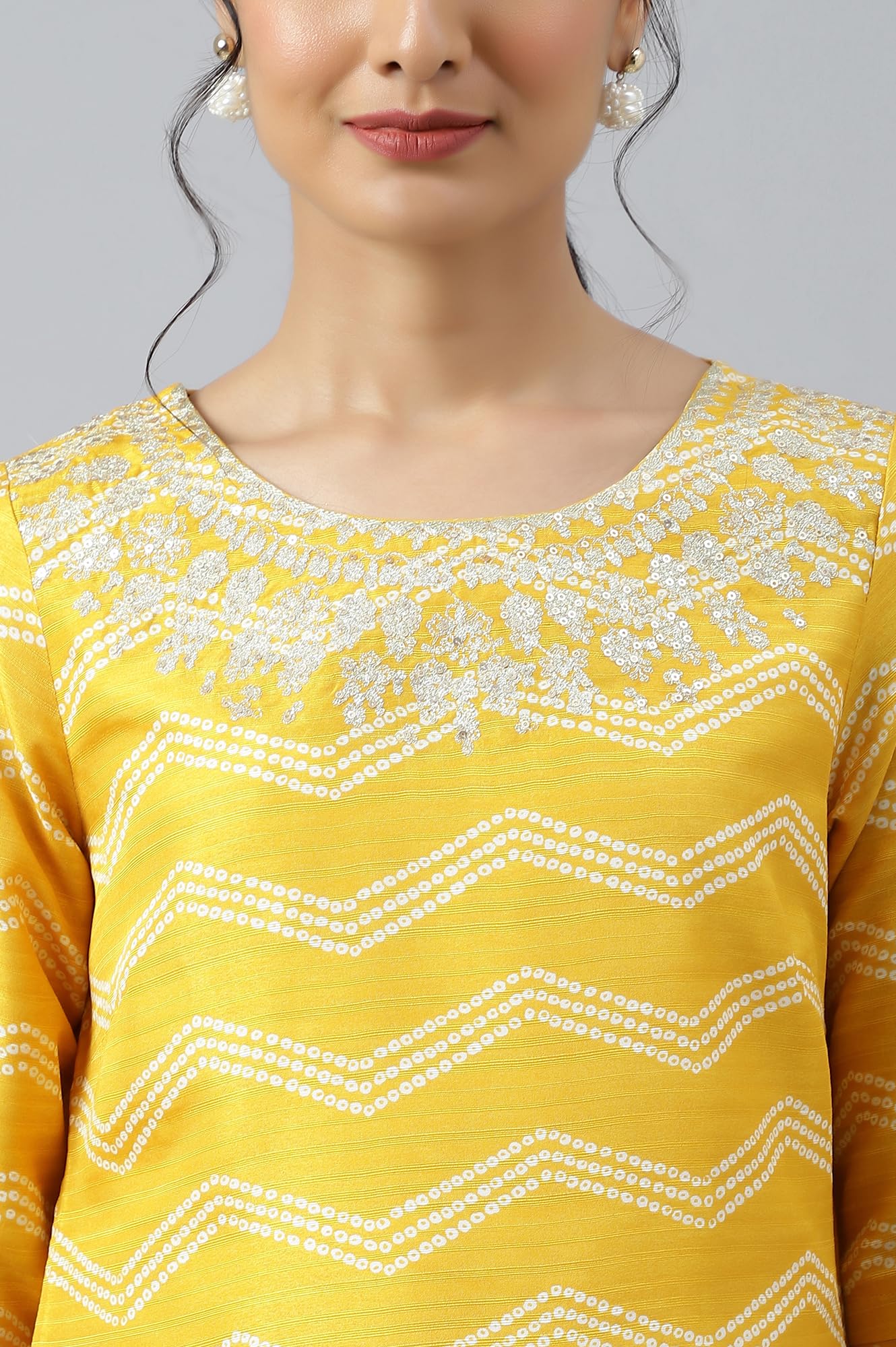 W Women's Silk Kurta and Trouser Set (22AUWS18282-119632_Marigold Yellow_M)