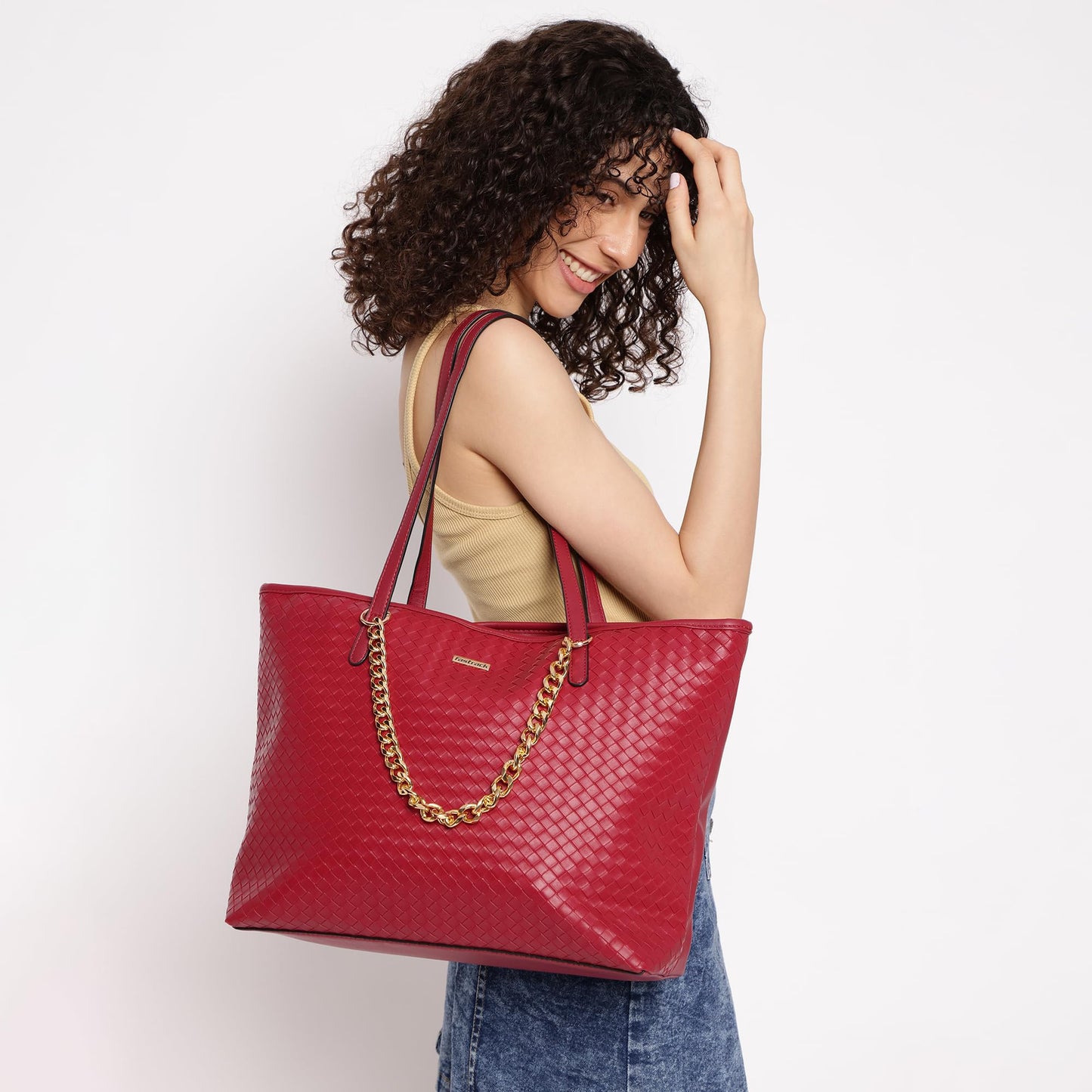 Fastrack Textured Oversized Structured Tote Bag for Women, Girls and Ladies | with a Unique Gold Metal Chain Accent | Totes for Casual Carry | With Spacious Zipper Compartment