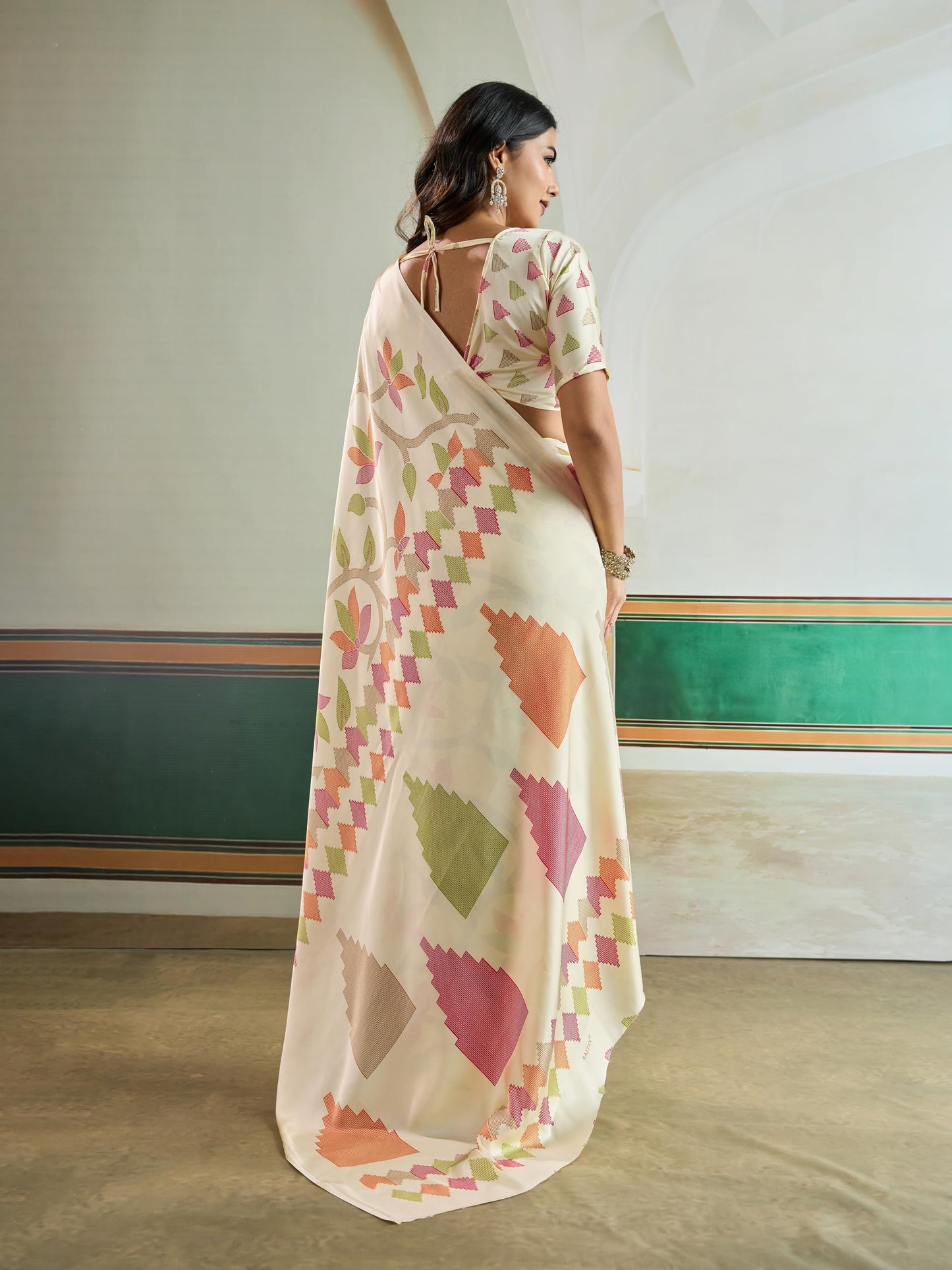 BRAHMAKHODAL Modal Silk Ajrakh Saree Traditional Ikkat Nakshi Digital Printed Designer Pallu Attach Blouse Piece (White2)