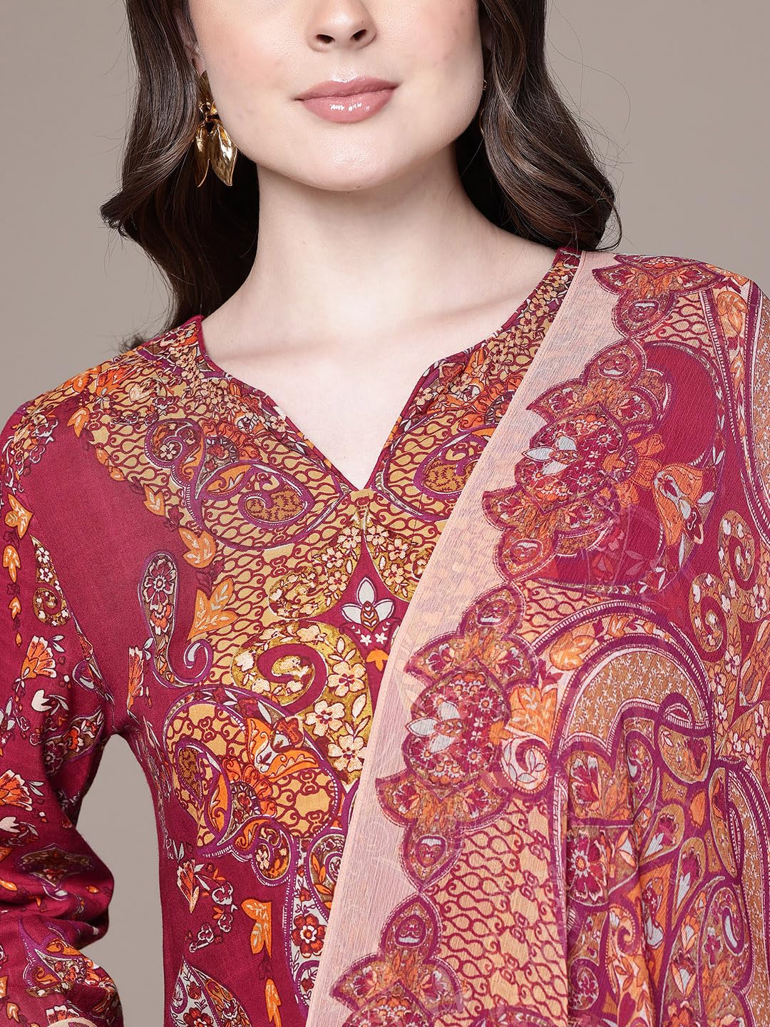 Aarke Ritu Kumar Maroon Dandelion Round Neck Kurta With Pant And Dupatta
