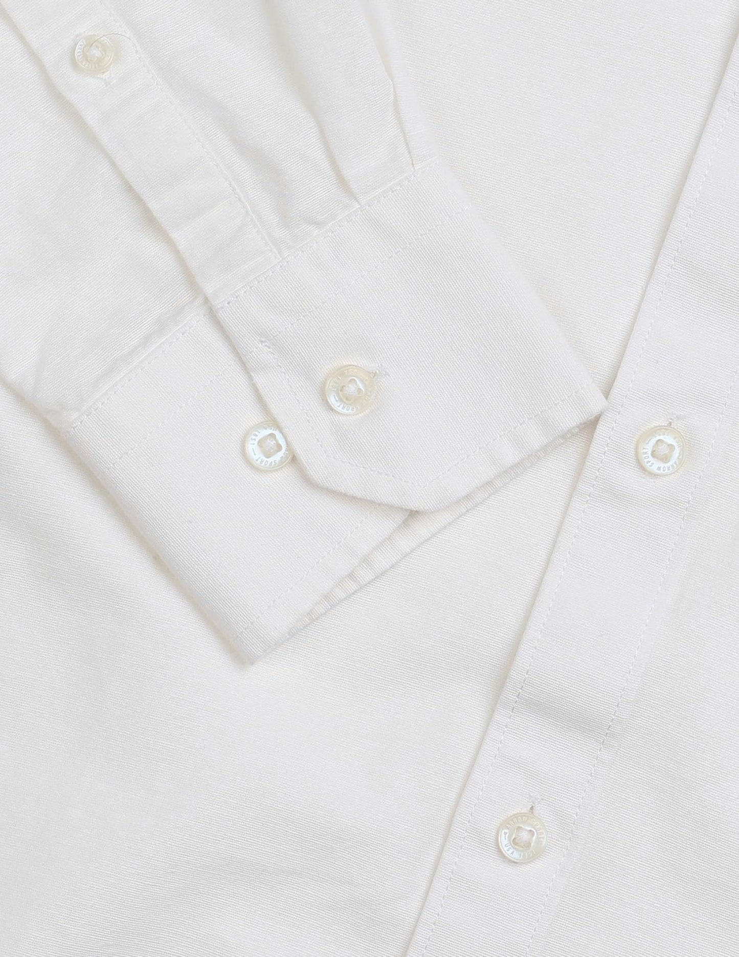 Arrow Sports Men's Slim Fit Pure Cotton Mandarin Collar Shirt (ASAEOSH1854_White_39)