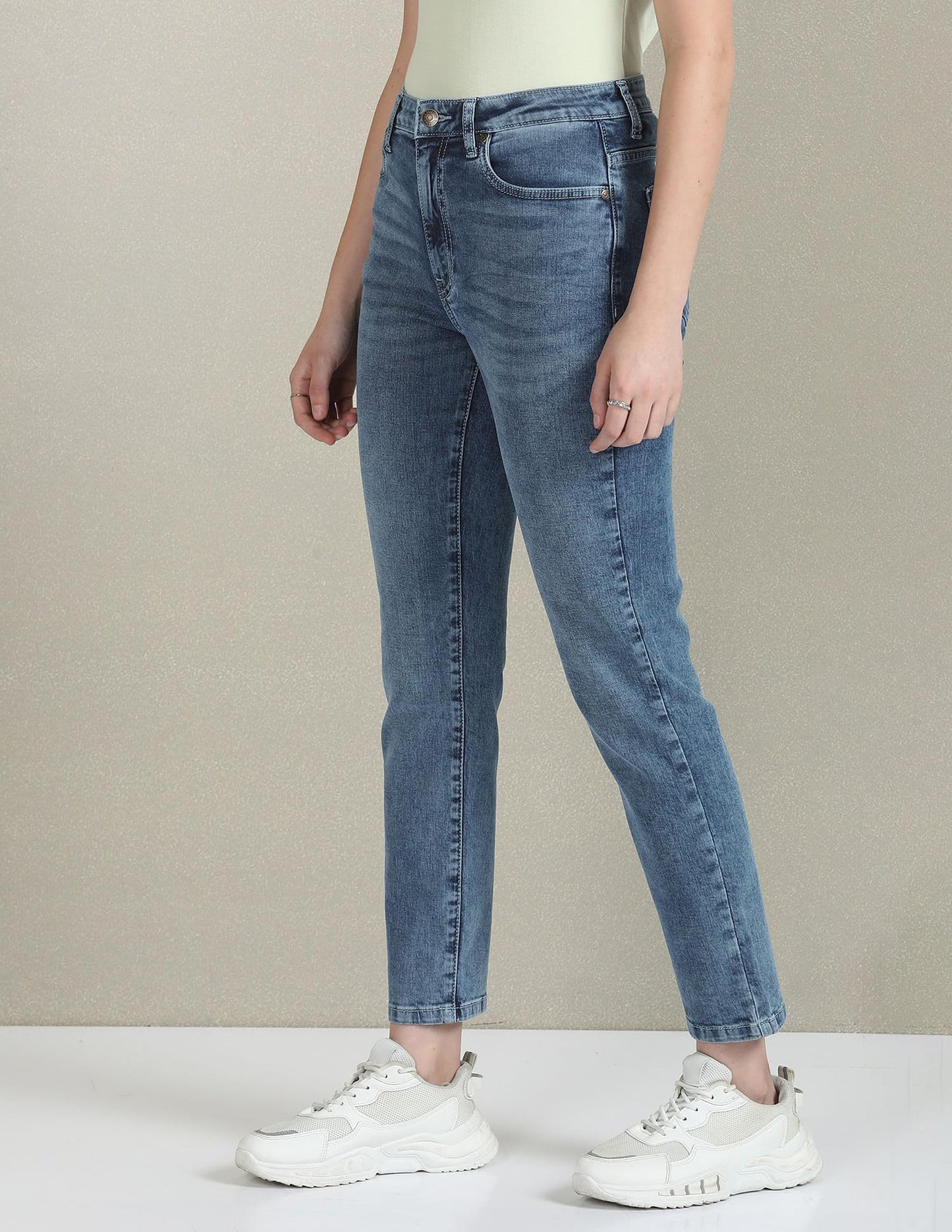 U.S. POLO ASSN. Women's Mid Rise Stone Wash Slim Fit Jeans (Uwaw23Jn056_Blue_32)