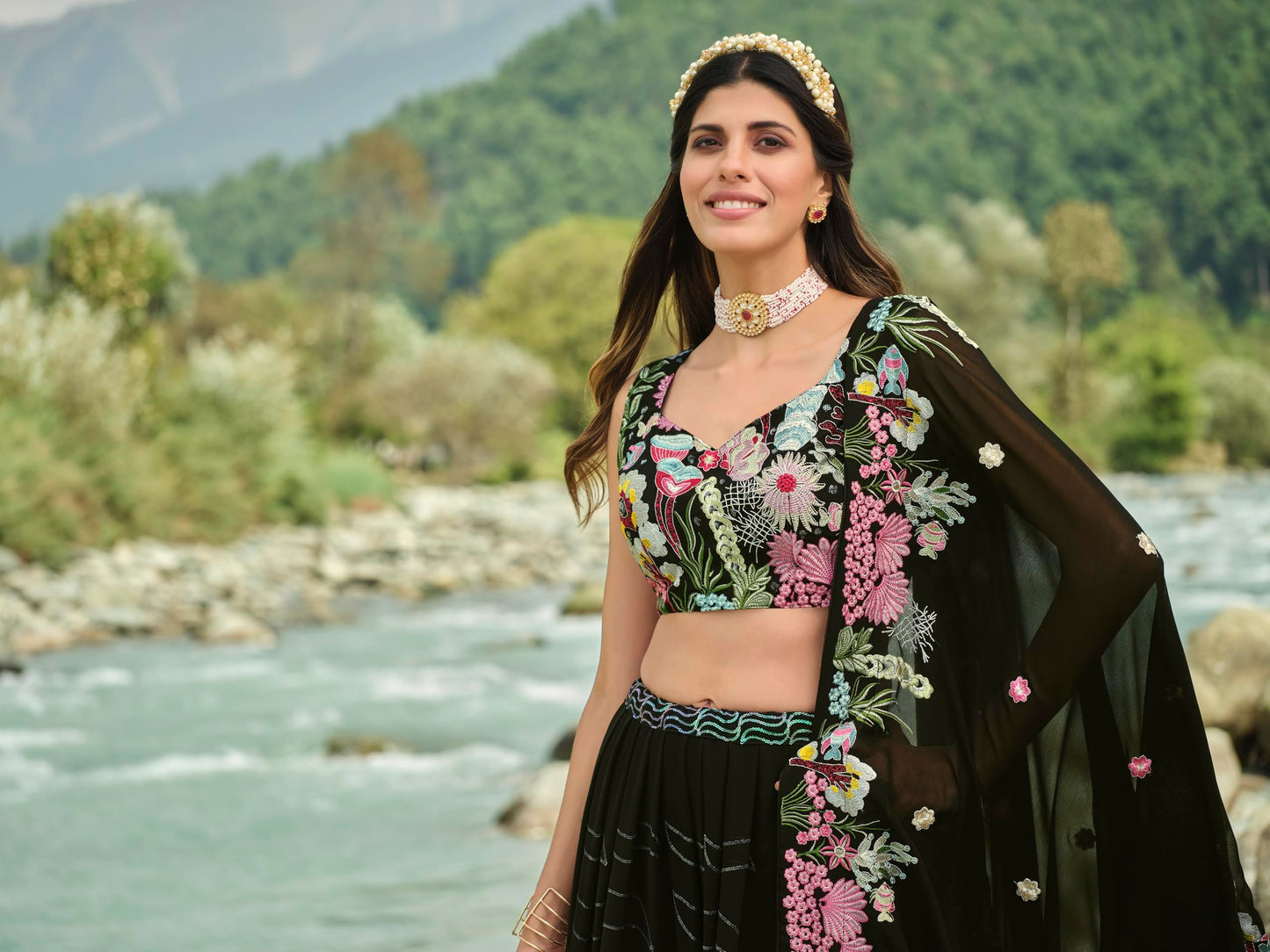 Divine Exim Women's Georgette Semi Stitched Lehenga Choli with Dupatta | Thread and Sequin Embroidery Pattern | Traditional, Wedding, Ethnic Wear Lehenga