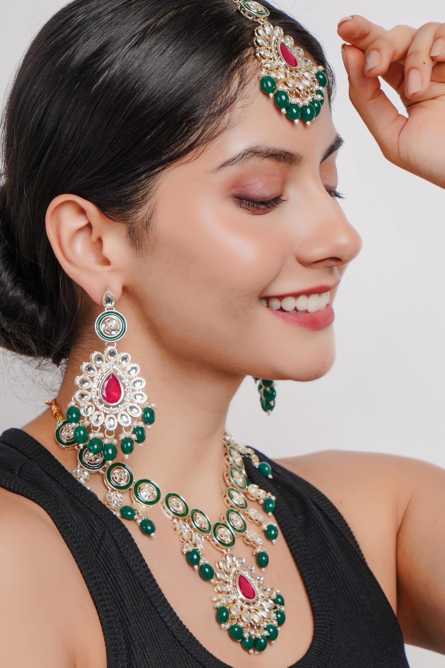 Divisha Traditional Jewellery Bridal Jewelry Set for Women Green Pink