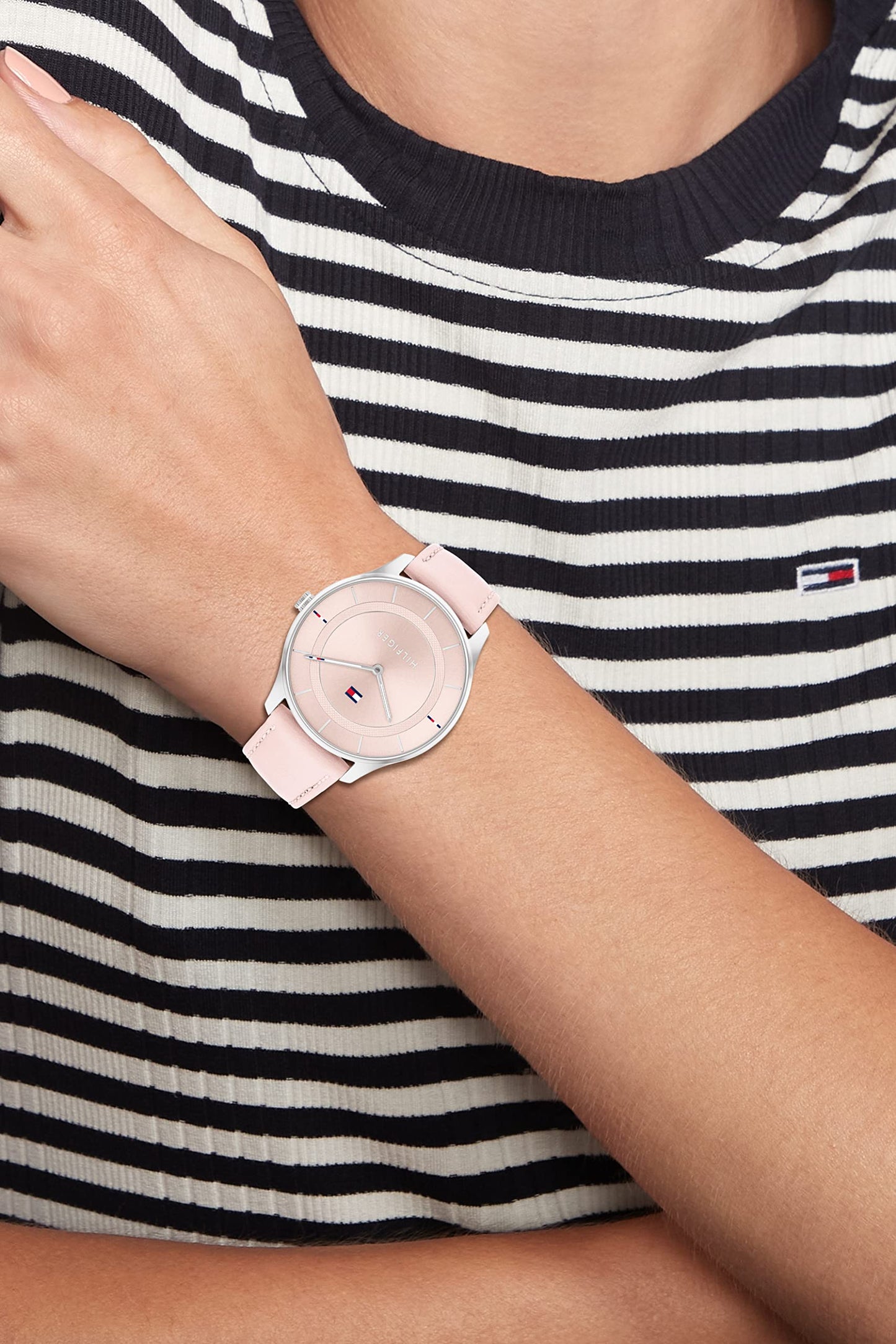 Tommy Hilfiger Blush Dial Round Shaped Casual Women Analog Watch_TH1782527W