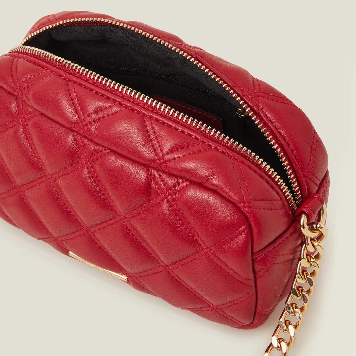 Accessorize London Women's Red Quilted Chunky Chain Camera Bag
