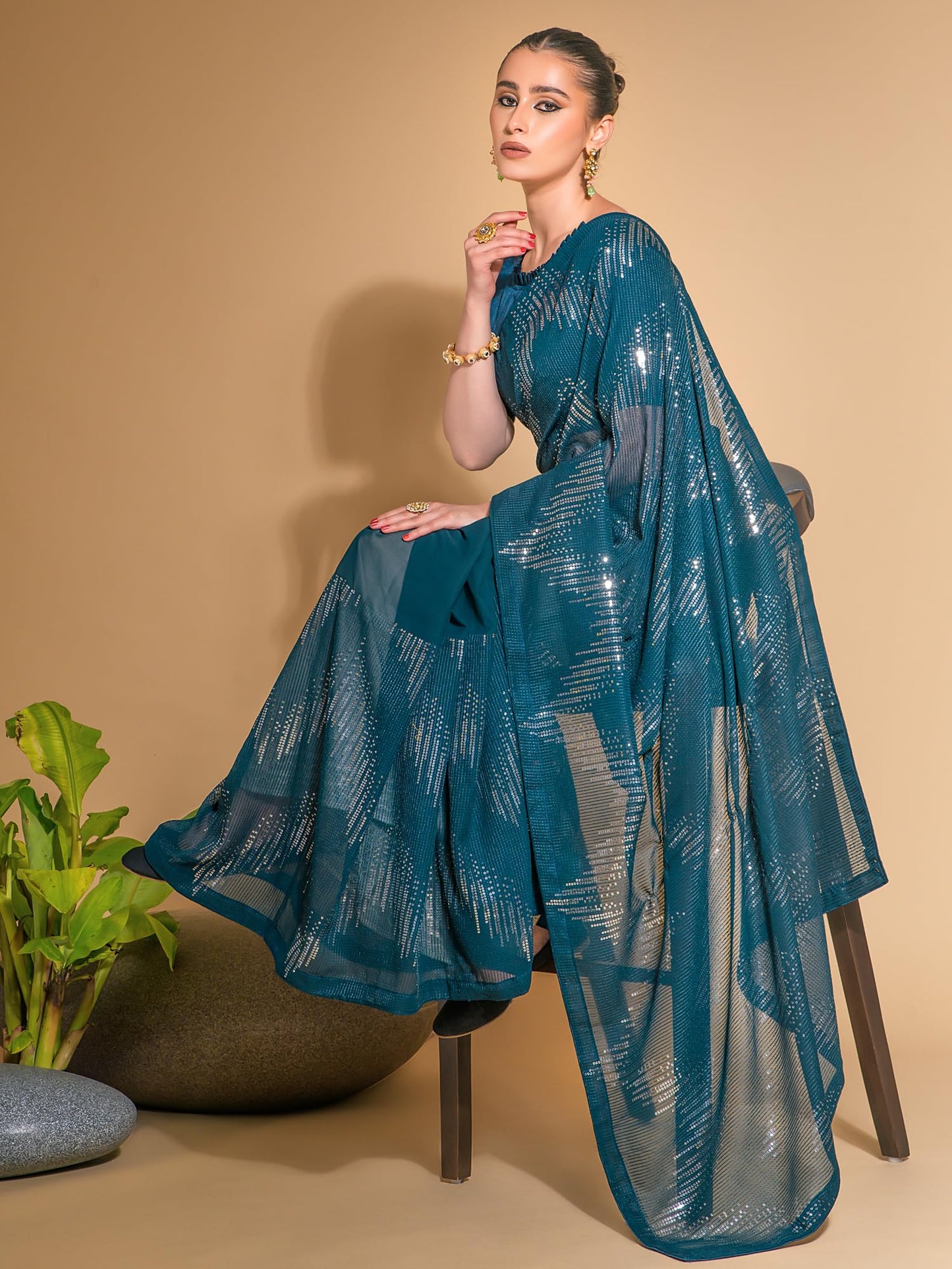 AKHILAM Women's Georgette Teal blue Embellished Designer Saree With Blouse Piece (FNCSQUNC229_VP)