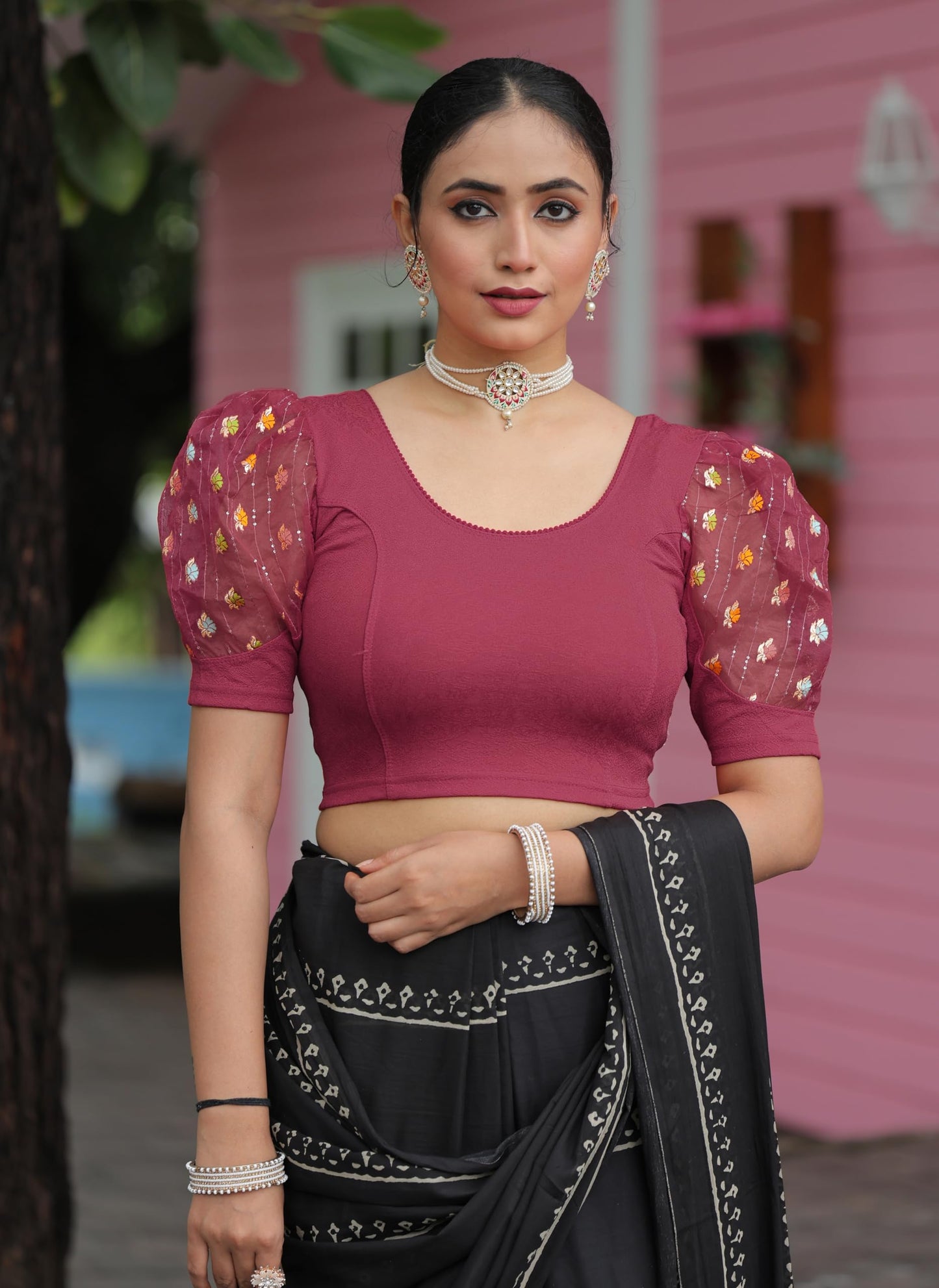 Amazon Brand - Anarva Round Neck Lycra Stretchable Puffed Elbow Sleeve Readymade Saree Blouse for Women Stylish (roli-Pink-Blouse-m)