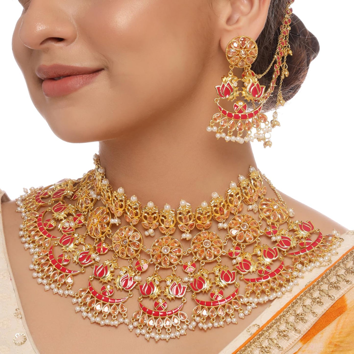 VOYLLA Apsara Bridal Die Gold Bridal Set