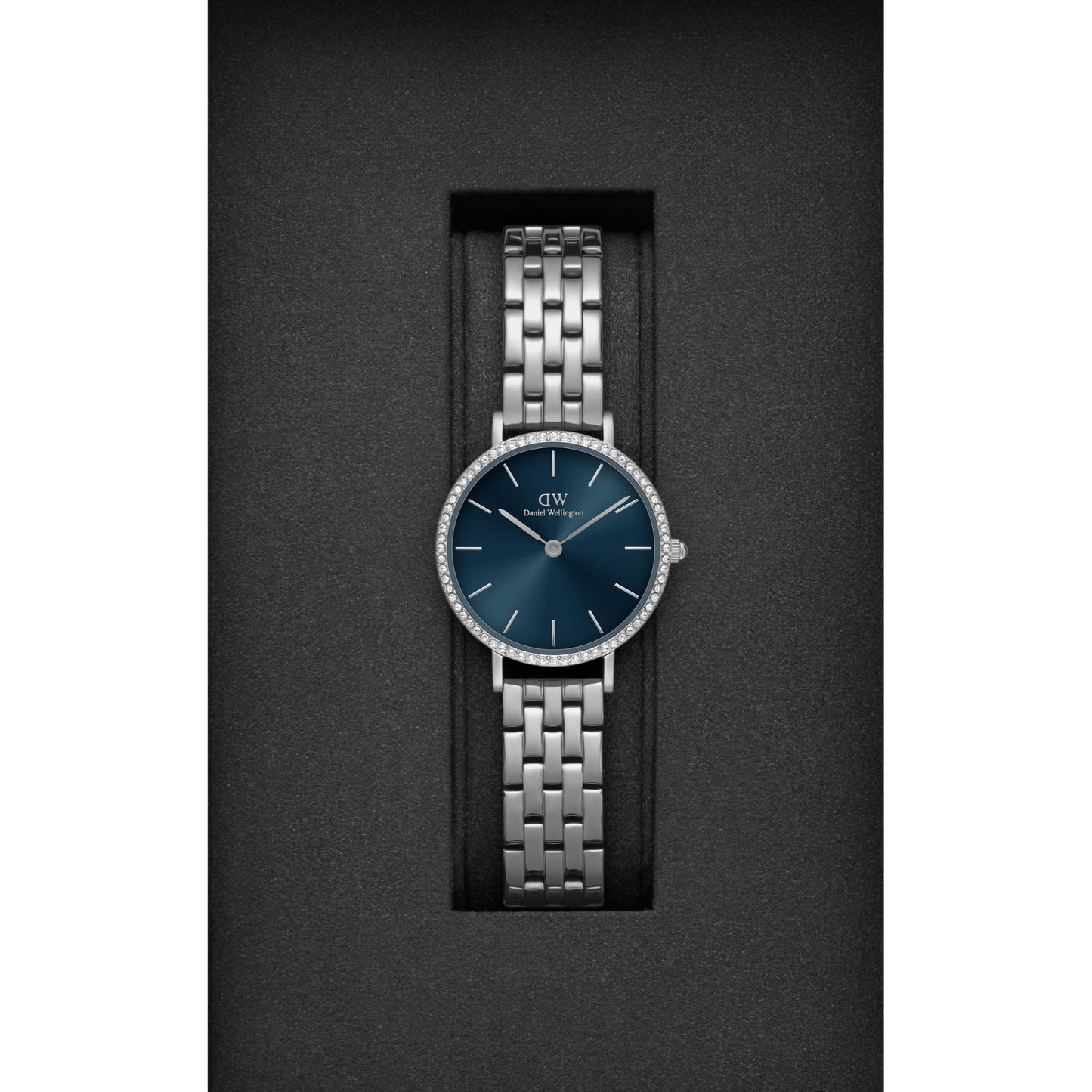Daniel Wellington Women Analogue Blue Round Dial Watch- DW00100664K