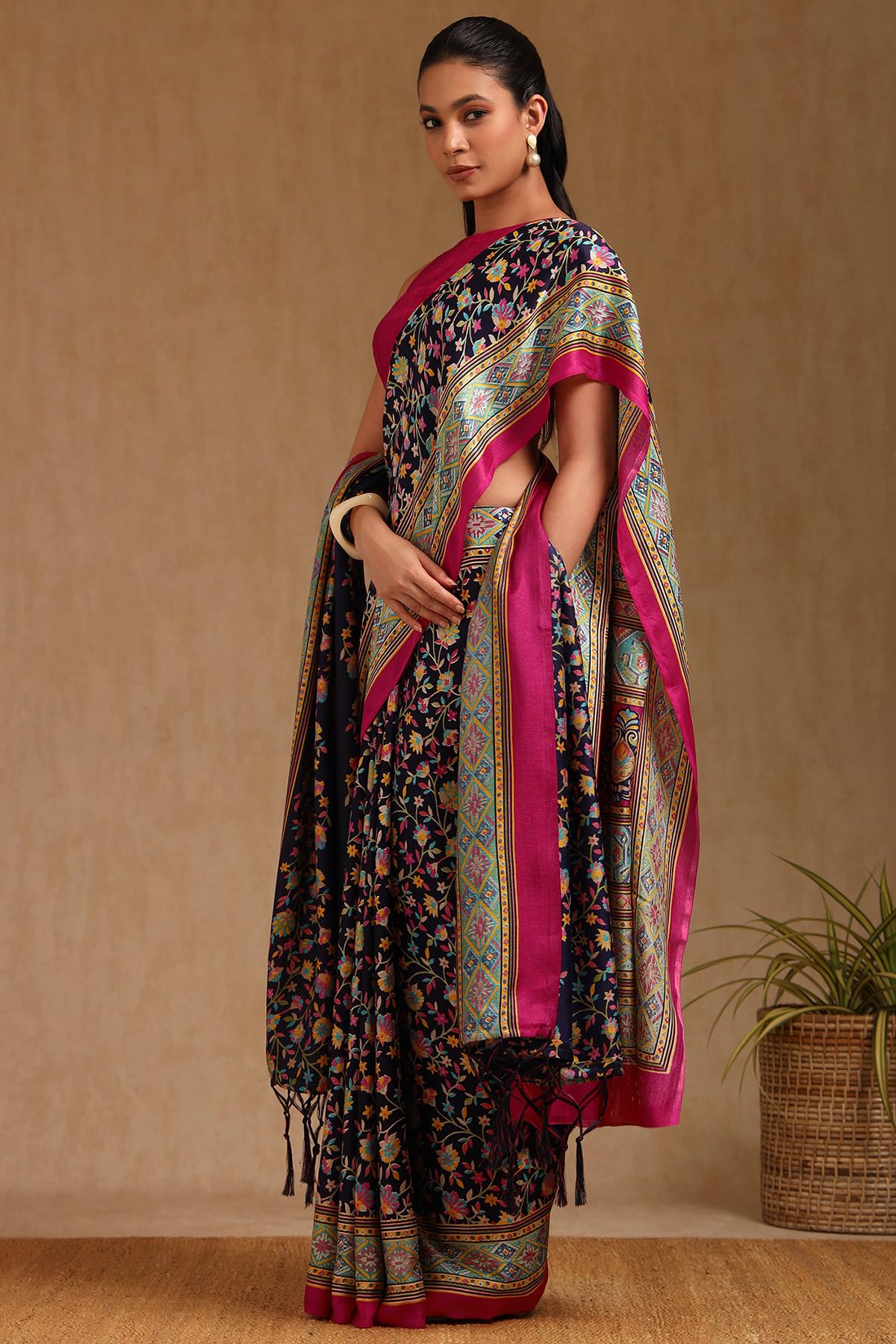 Soch Womens Multicolour Pashmina Floral Print Saree
