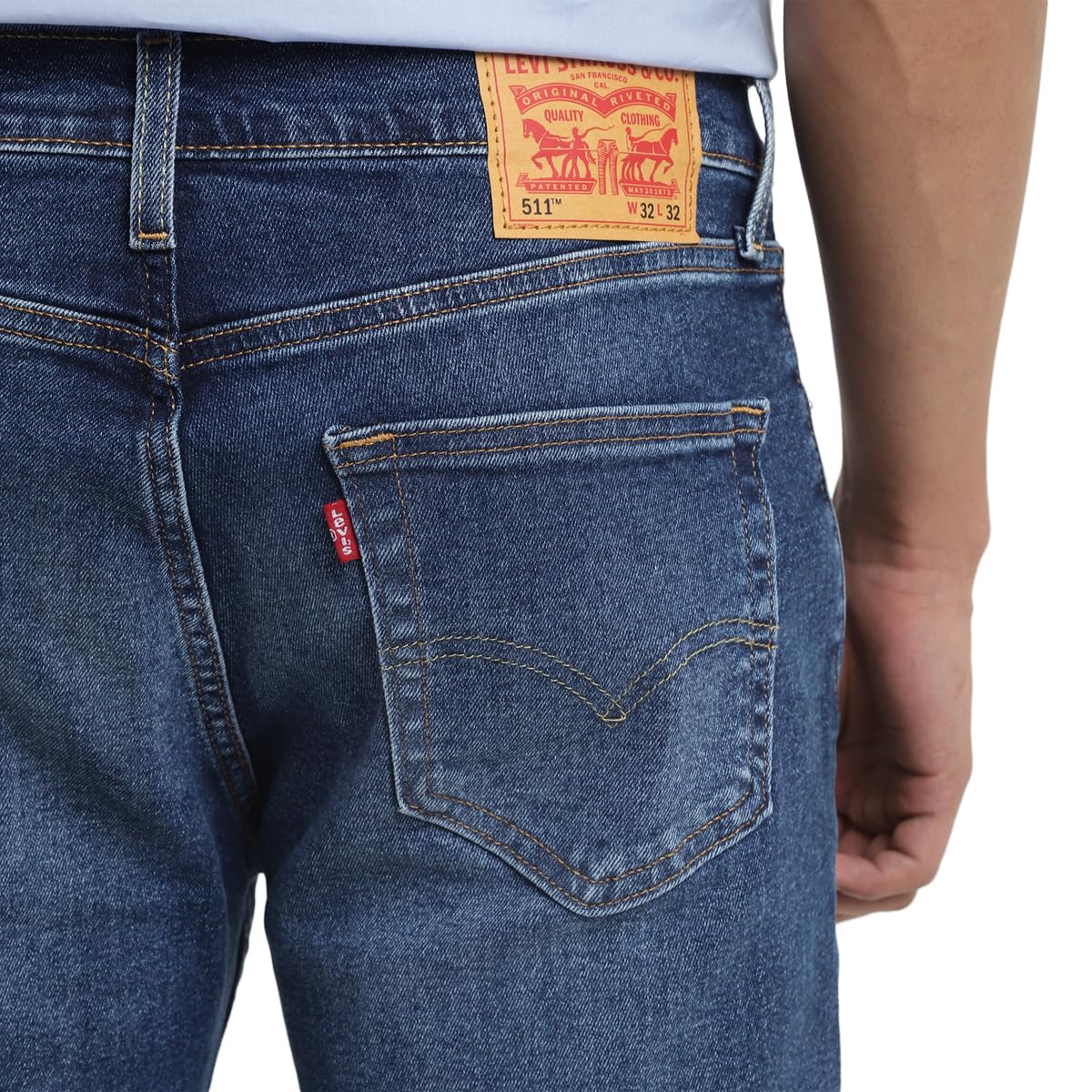 Levi's Men's 511 Slim Fit Mid Rise Light Fade Stretchable Jeans Blue, 32