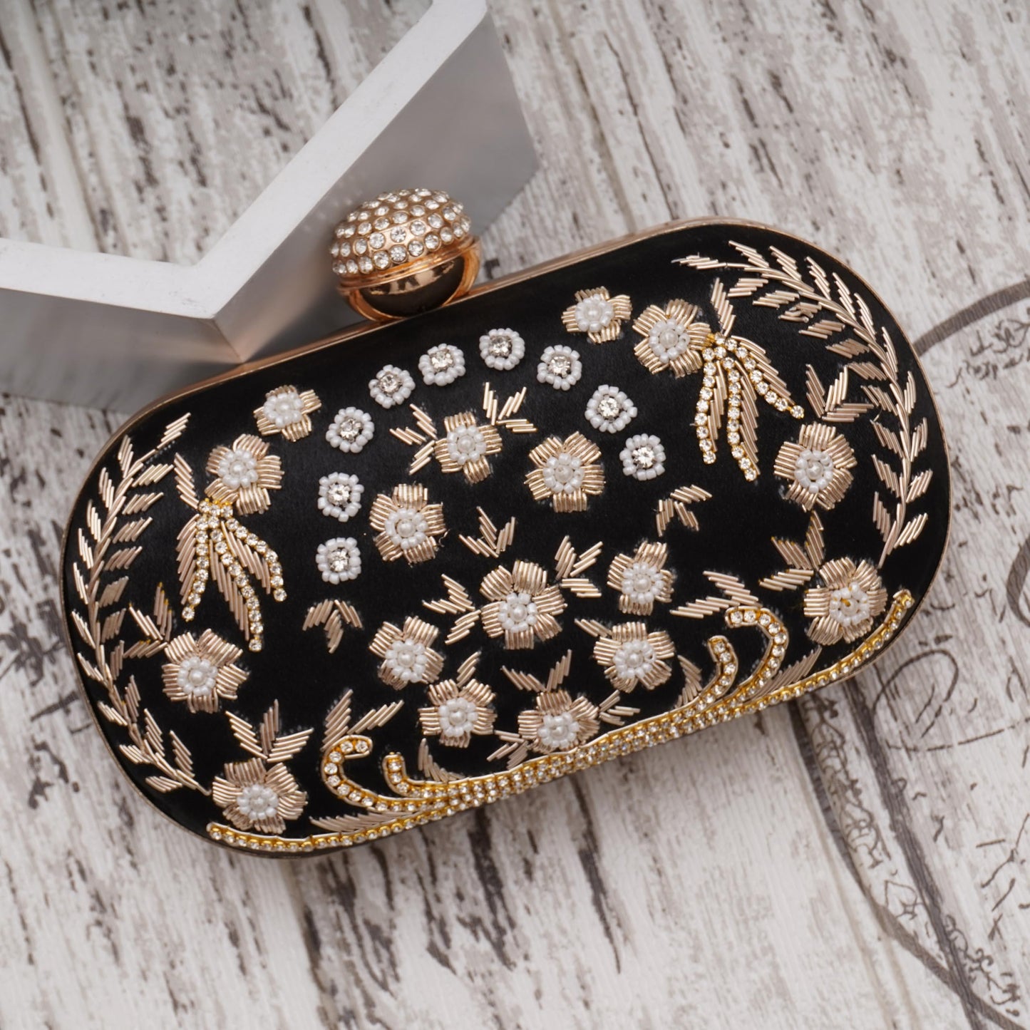 For The Beautiful You Black Embroidred Women's Clutch (cp-128)