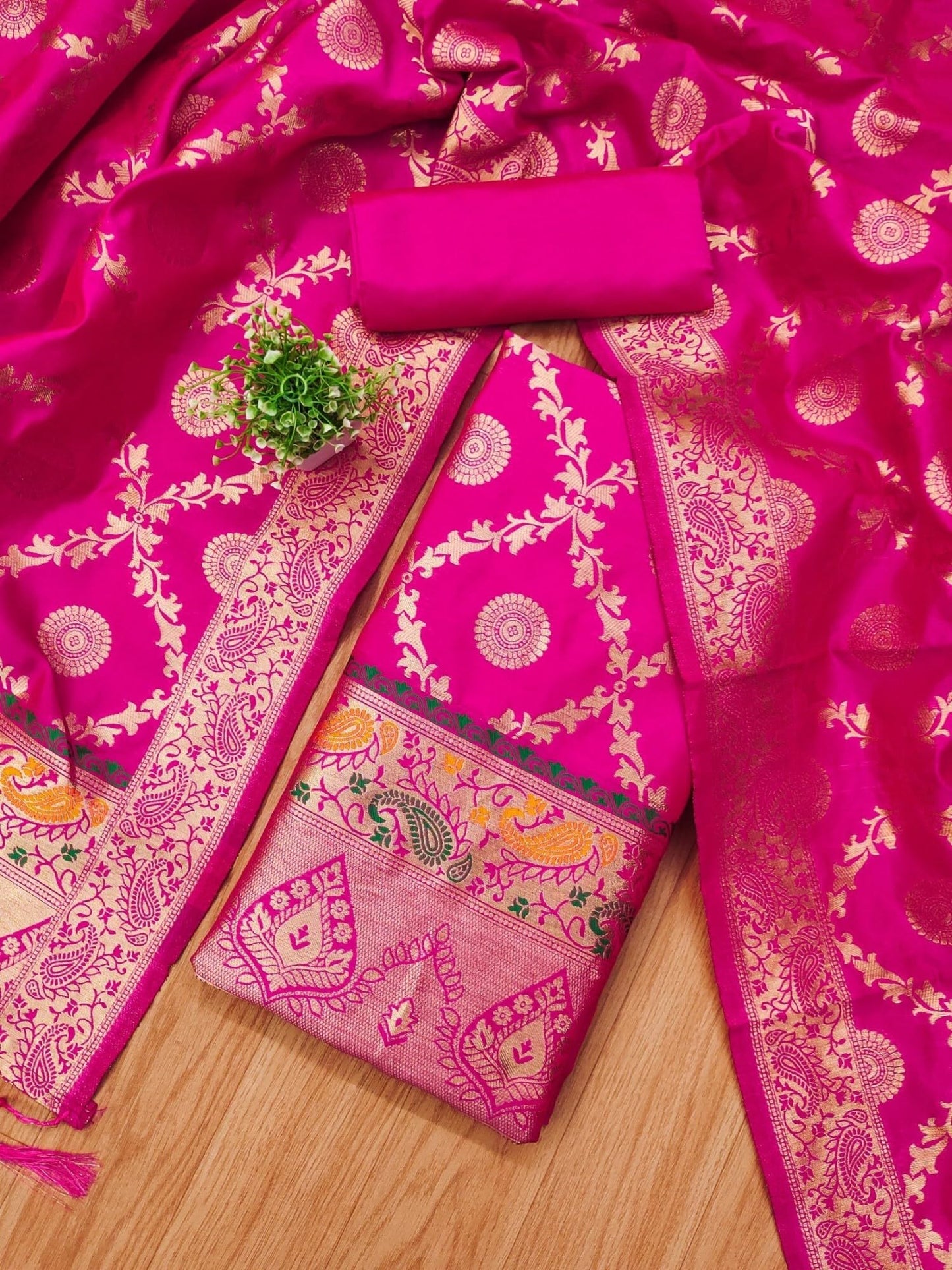 Leeli Peeri Designer Women's Pink Soft Banarasi Silk Zari Weaving Ethnic Motif Unstitched Dress Material(802PDM3)