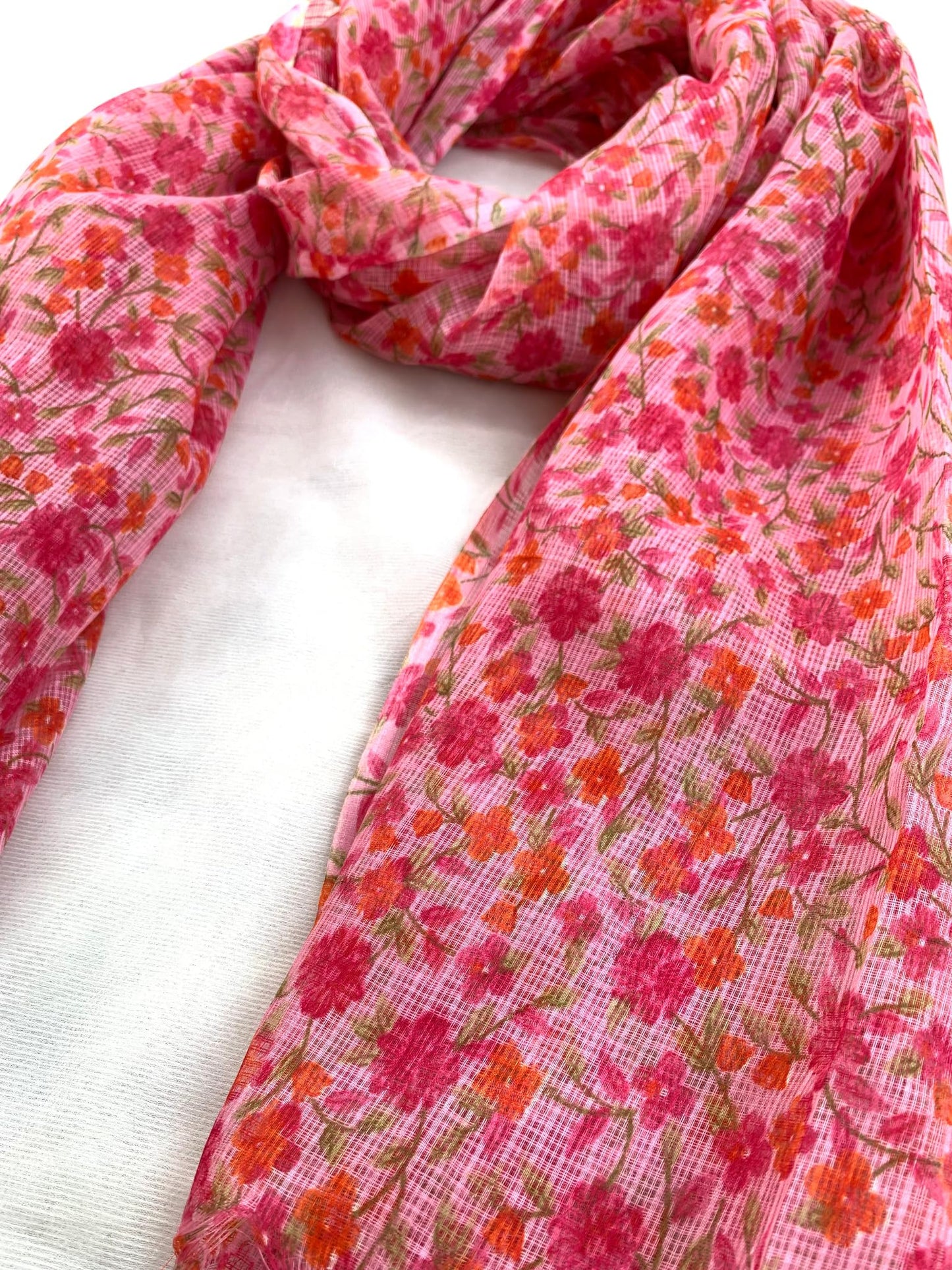 AKSHADEEP Rajasthani Women's Poly Winter Pink Floral Print Kota Doria Checkered Dupatta