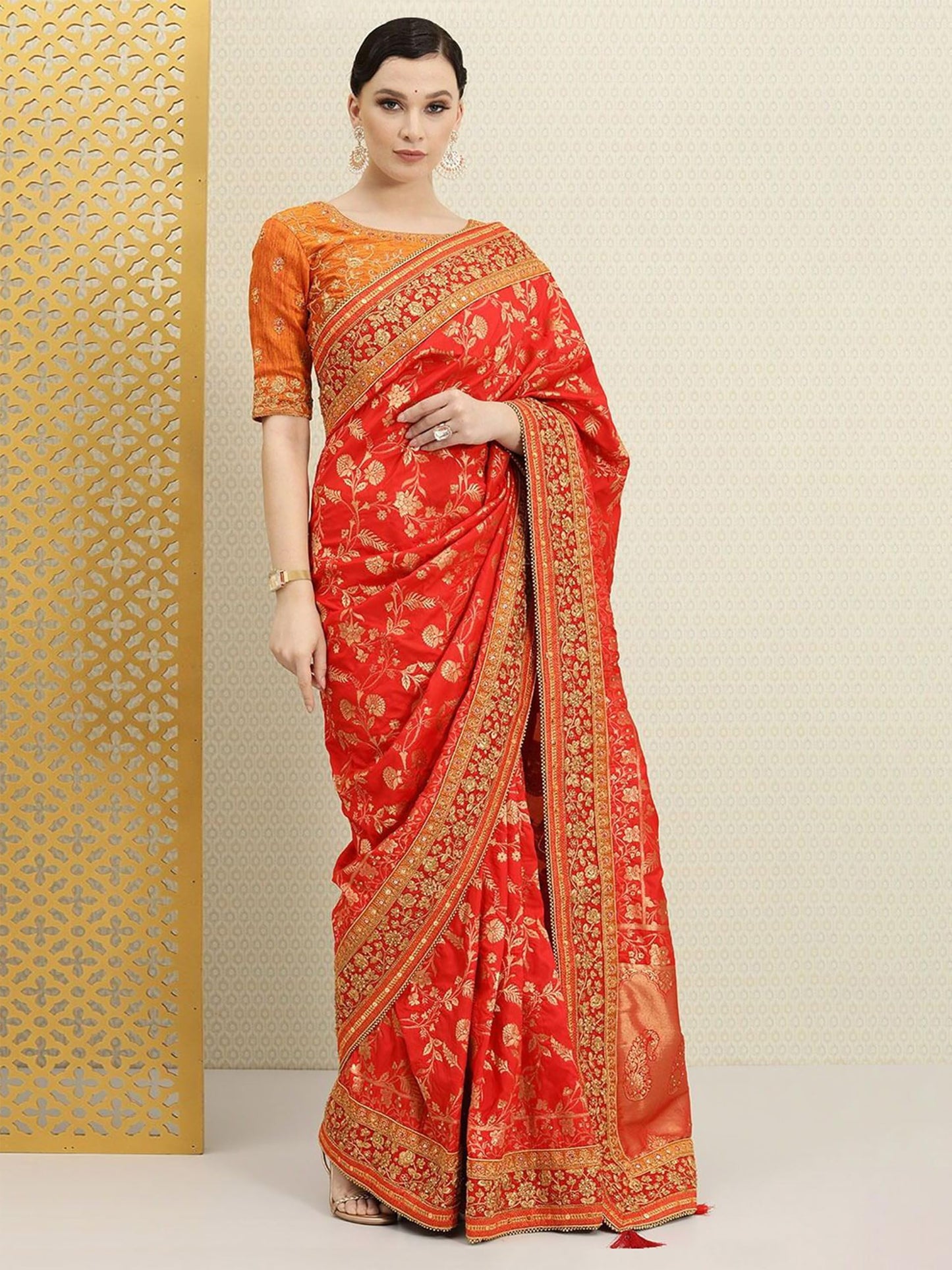 TRENDMALLS Women's Pure Silk Embroidery Work Saree with Unstitch Blouse Piece (K1112-Red)