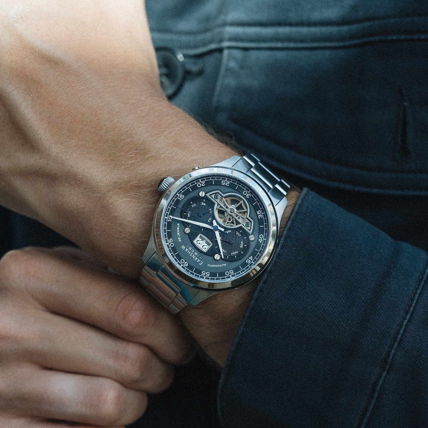 Earnshaw Baron Automatic Black Round Dial Men's Watch - ES-8187-11