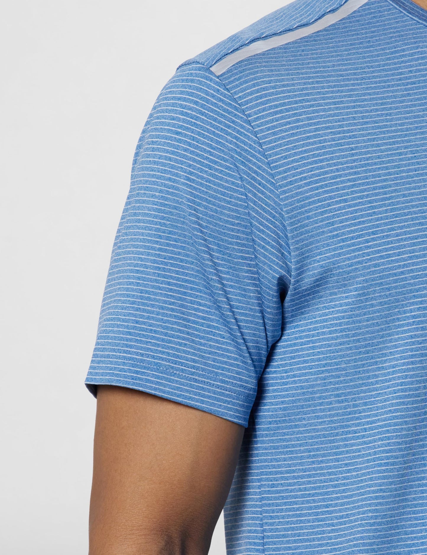 Van Heusen Performance Men T-Shirt - Polyester Spandex - Swift Dry, Crew Neck, Mesh Ventilation_61006_Swiss Blue_L