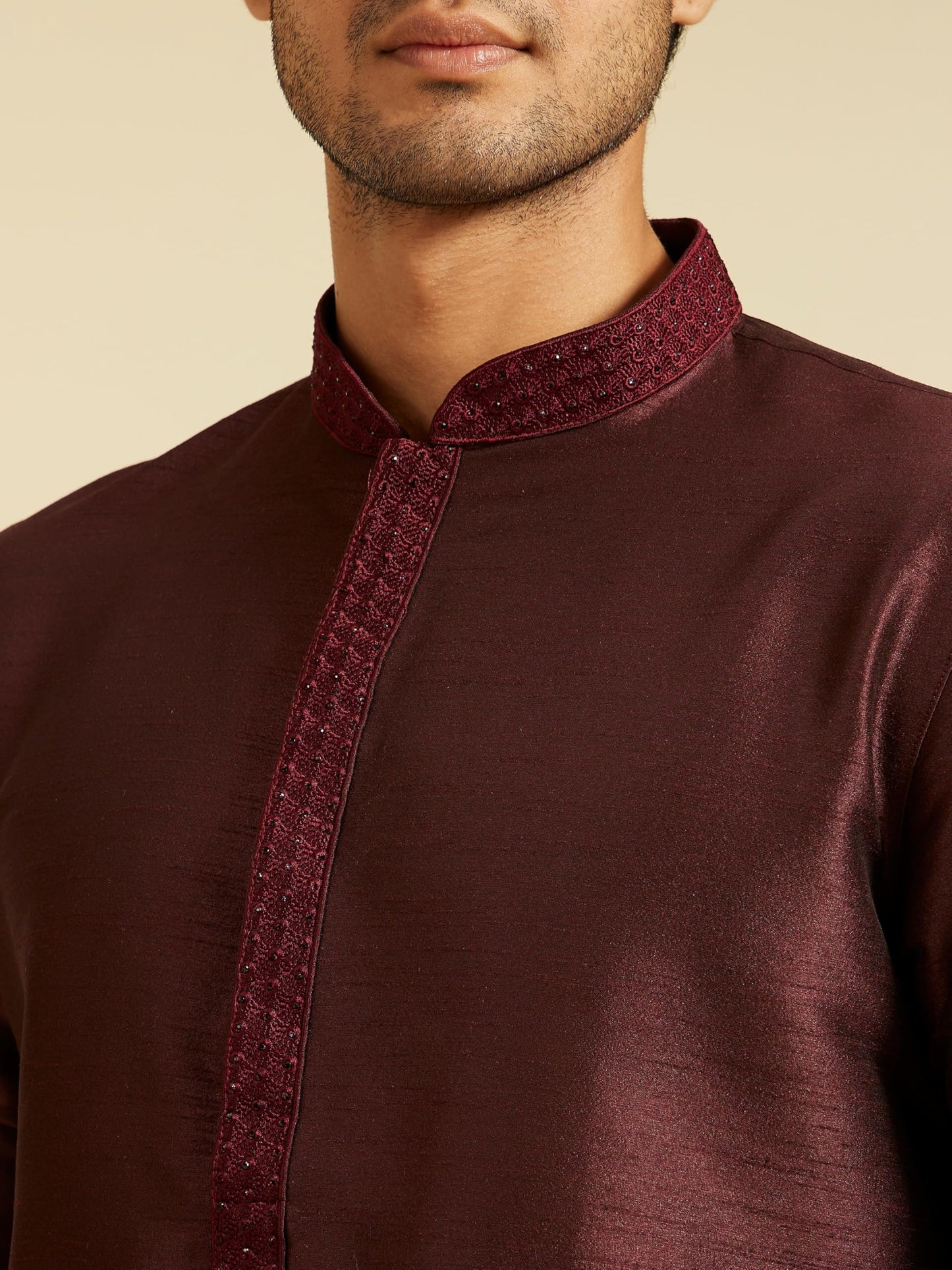DIWAS BY MANYAVAR Men's Art Silk Solid Kurta (Wine,L)
