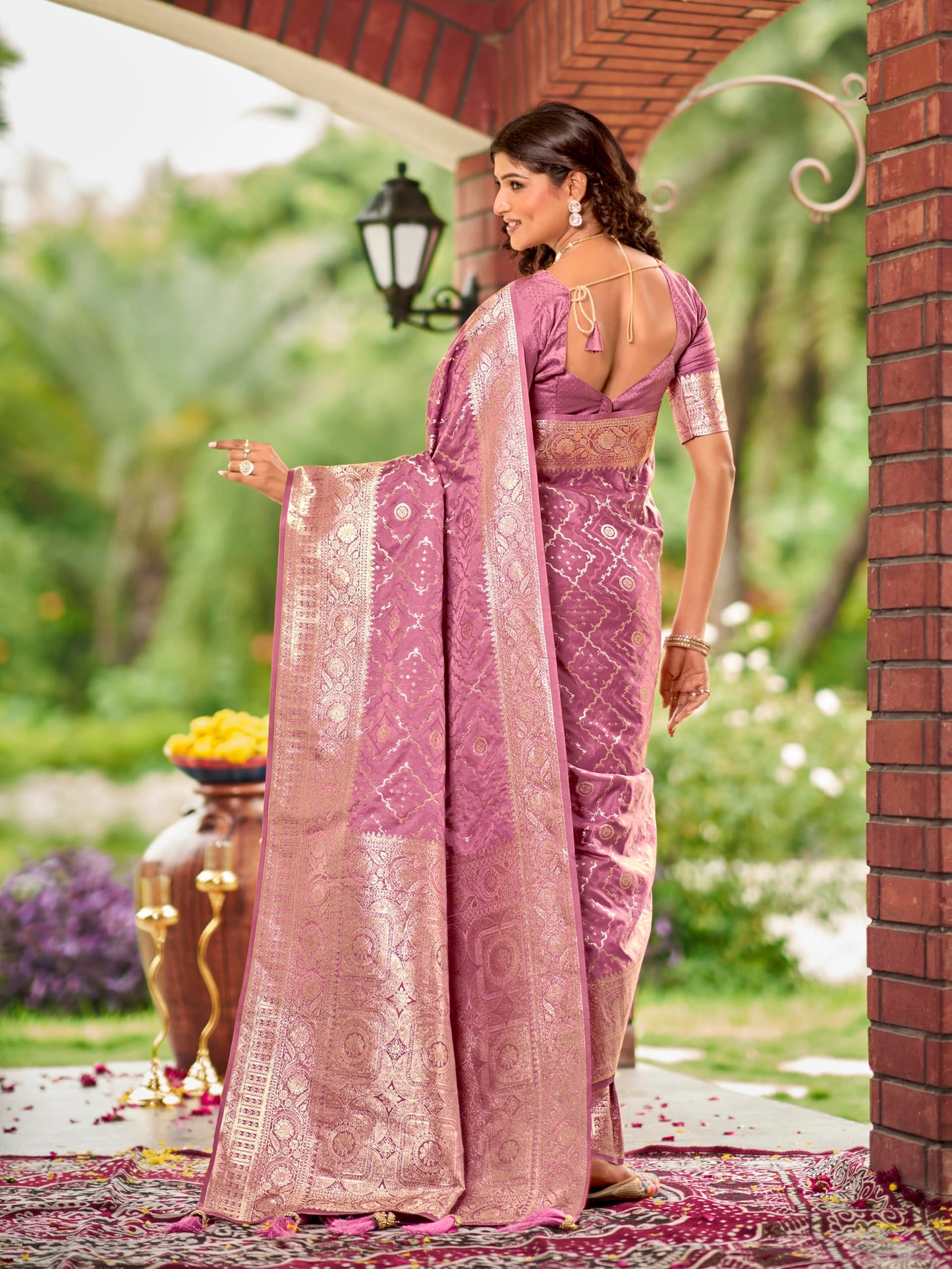 MANOHARI Women's Most Trendy Banarasi Satin Silk Woven Rose Pink Saree With Heavy Jacquard Work Saree With Blouse Piece_MN2030