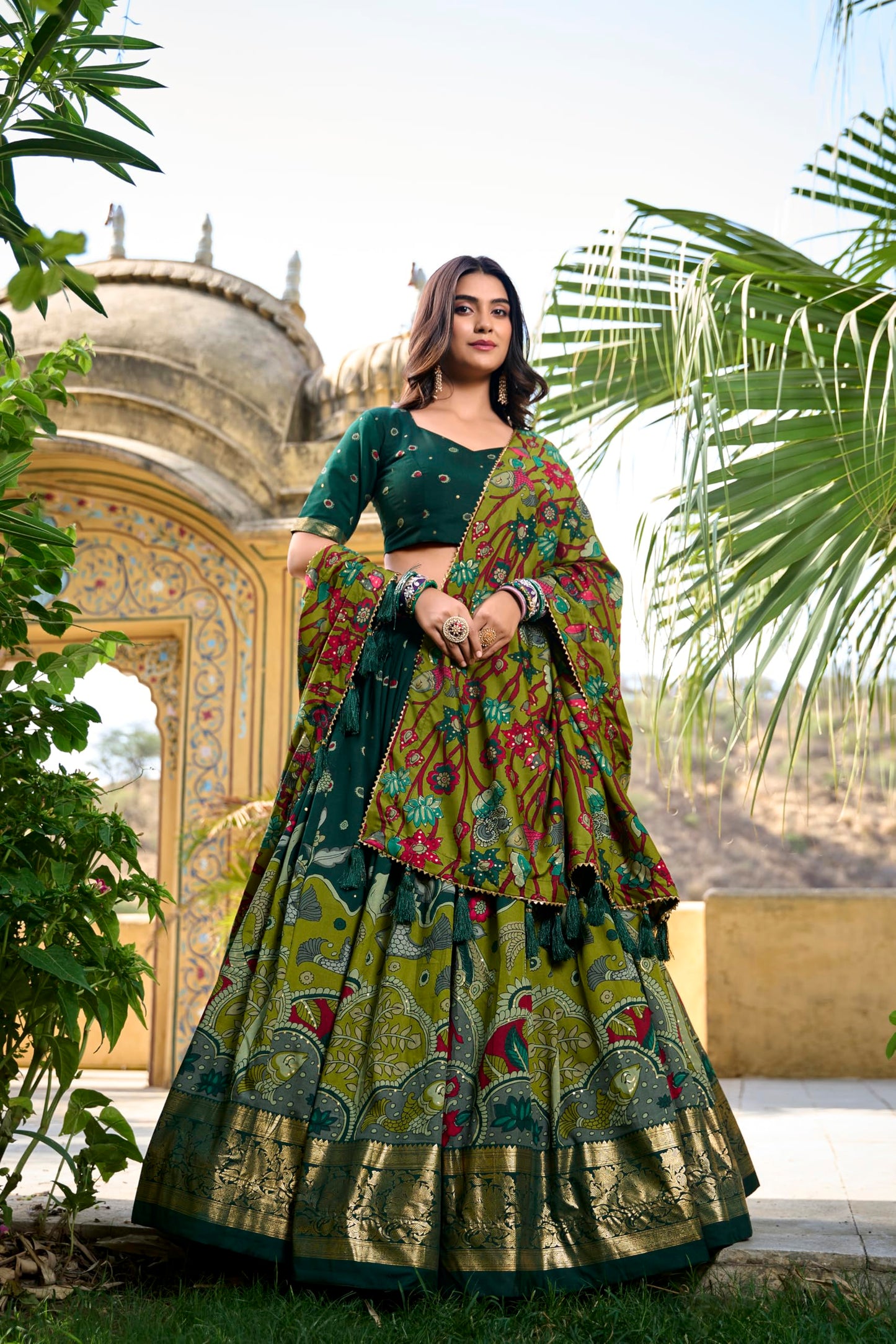 LooknBook Art Women Silk Unstitched Lehenga Choli (ARD1219GRN_Green_Free Size)