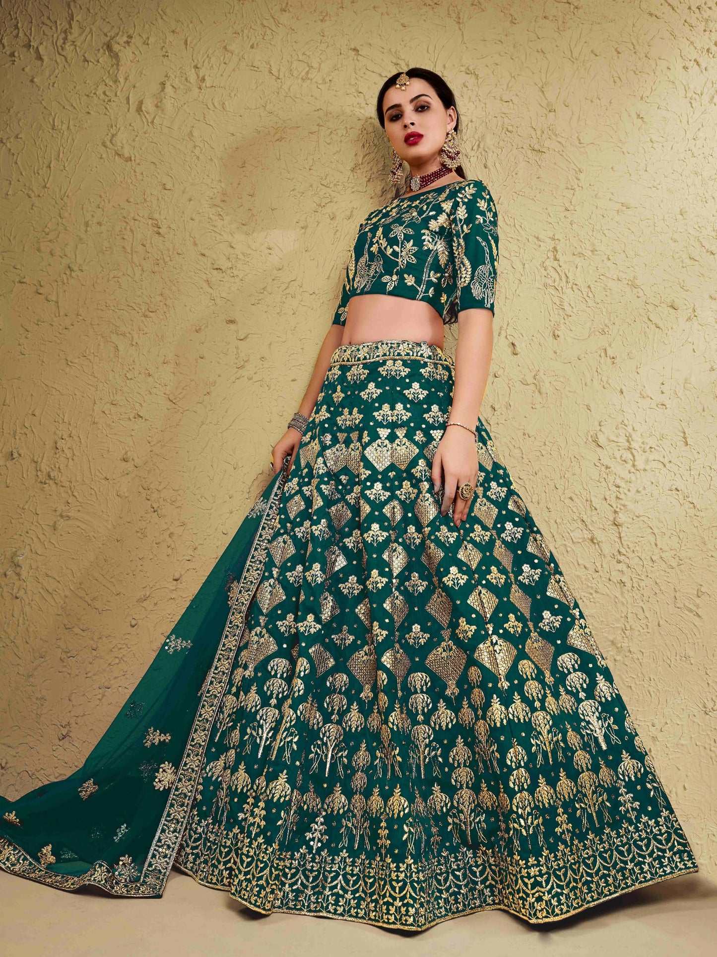 Zeel Clothing Women's Thread Sequins Embroidery Silk Bridal Semi-Stitched New Lehenga Choli With Dupatta (7055-Green-Wedding-Bridal-Stylish-Latest; Free Size)