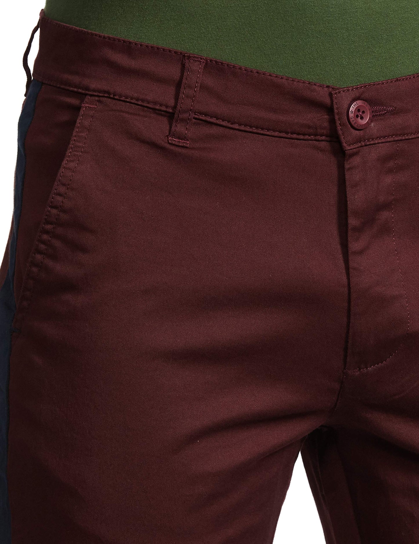 The Indian Garage Co Men Slim Fit Solid Mid-Rise Chino Shorts Burgundy