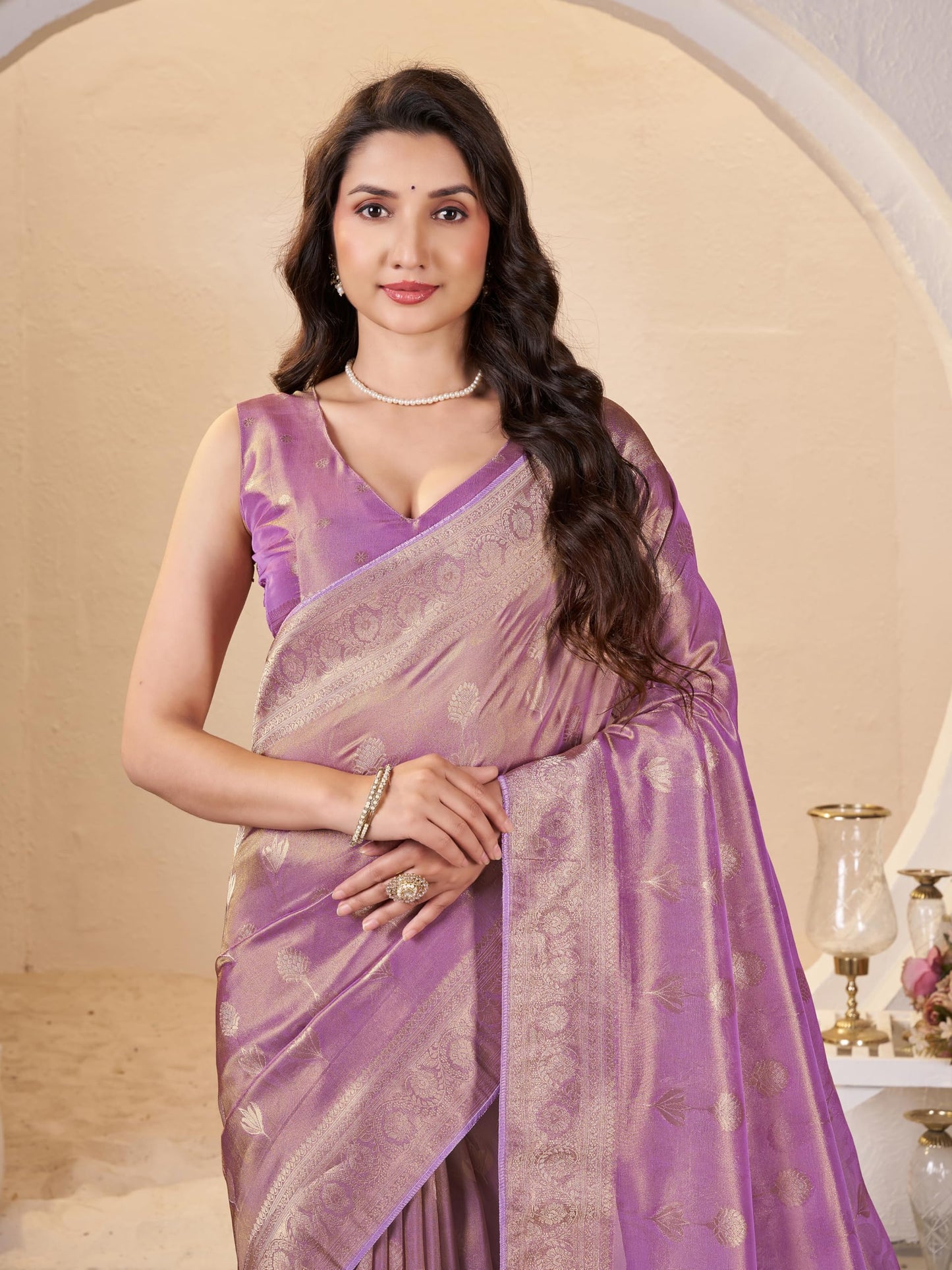 Garden Vareli Viscose Jacquard Floral Print Saree with Unstitched Blouse Piece MISHADEDD810LA0 Lavender