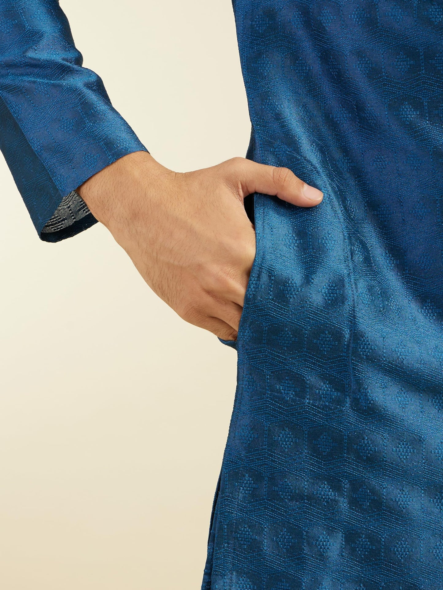 DIWAS BY MANYAVAR Men's Art Silk Jacquard| Self Design Kurta (Teal Blue,XL)