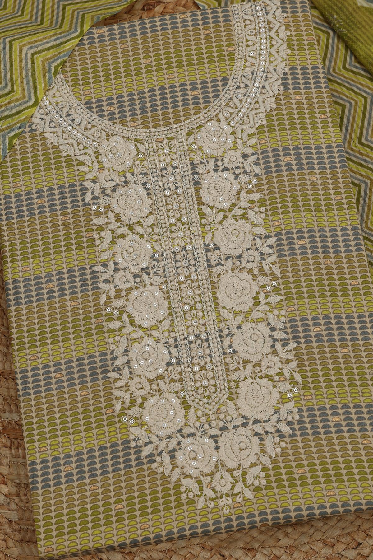 Soch Womens Green Cotton Geometric Print Unstitched Dress Material With Thread Work
