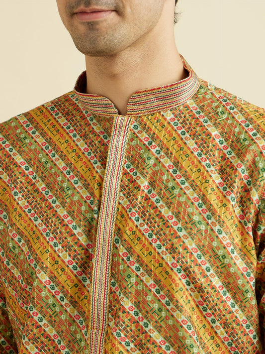 Manyavar Men's Cotton Blend Diagonal Print Kurta Pyjama Set (2pcs)