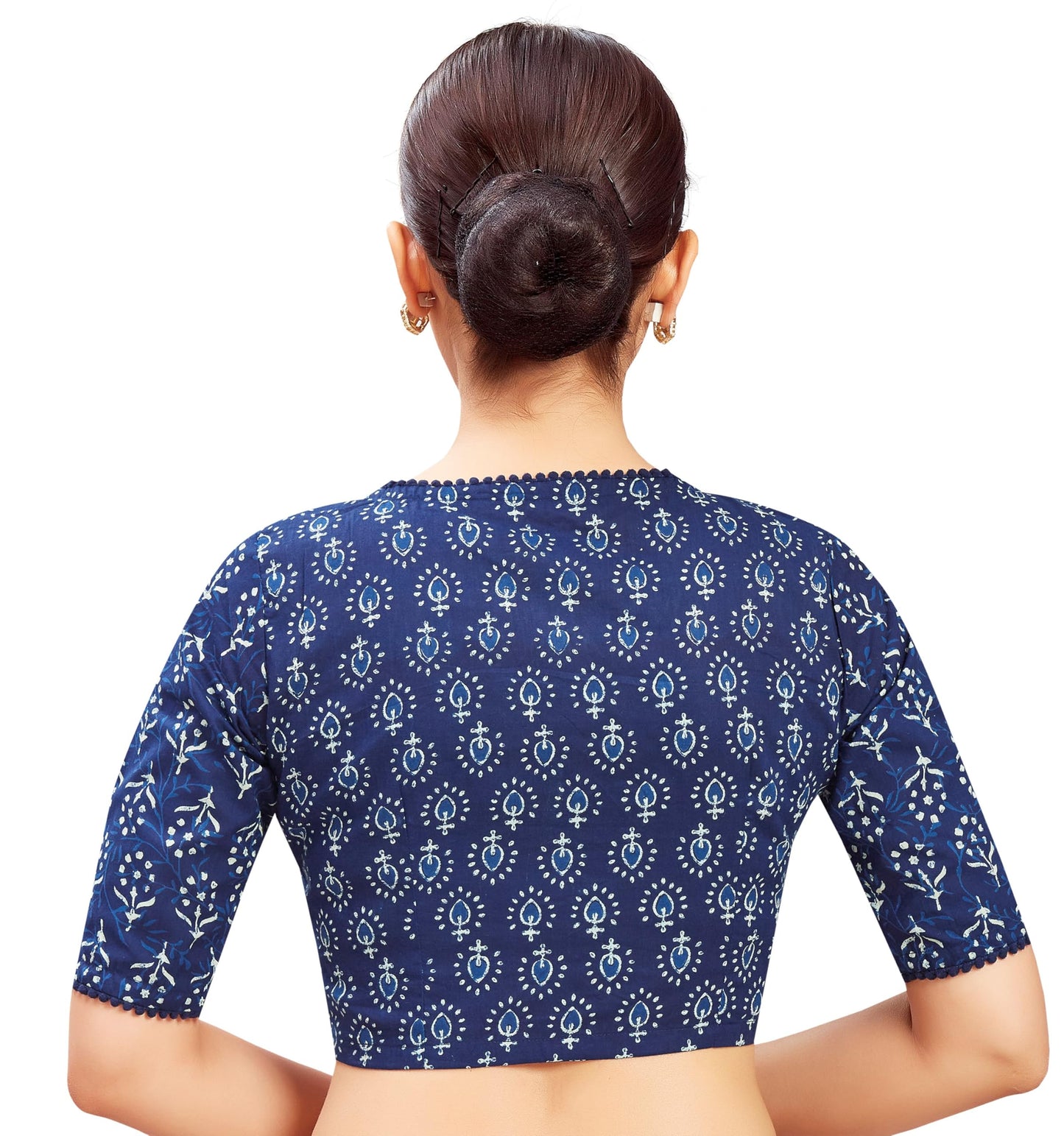 Studio Shringaar Women's Indigo Blue Cotton Block Printed V Neck Elbow Length Sleeves Saree Blouse (Indigo Blue, 36)