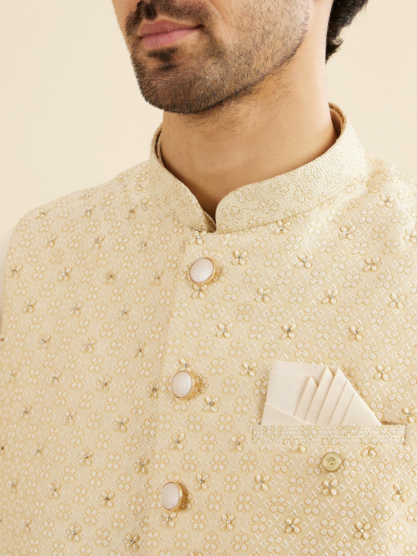 Manyavar Men's Brocade Embroidery|Floral Moti Work Kurta Jacket Set (Cream,S)