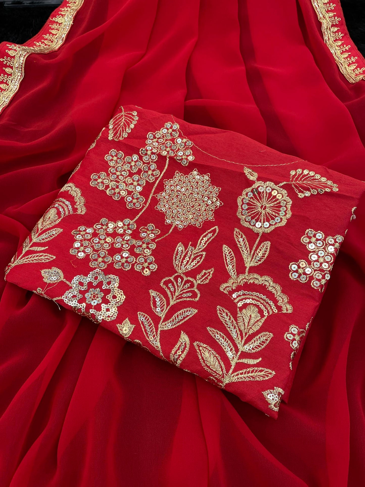 Ekasya Women Red Solid Pattern Embroidery Saree With Unstitched Blouse (E6370)