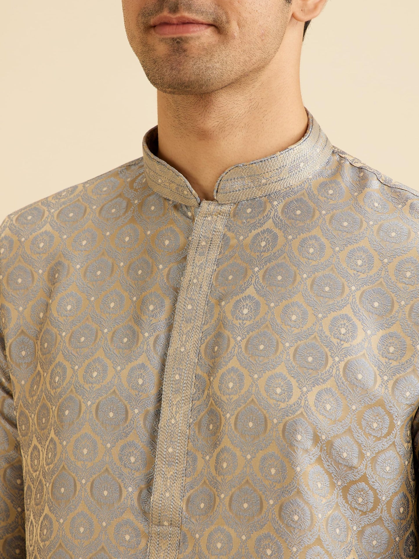 Manyavar Men's Brocade Self Design Kurta Set (Green,L)