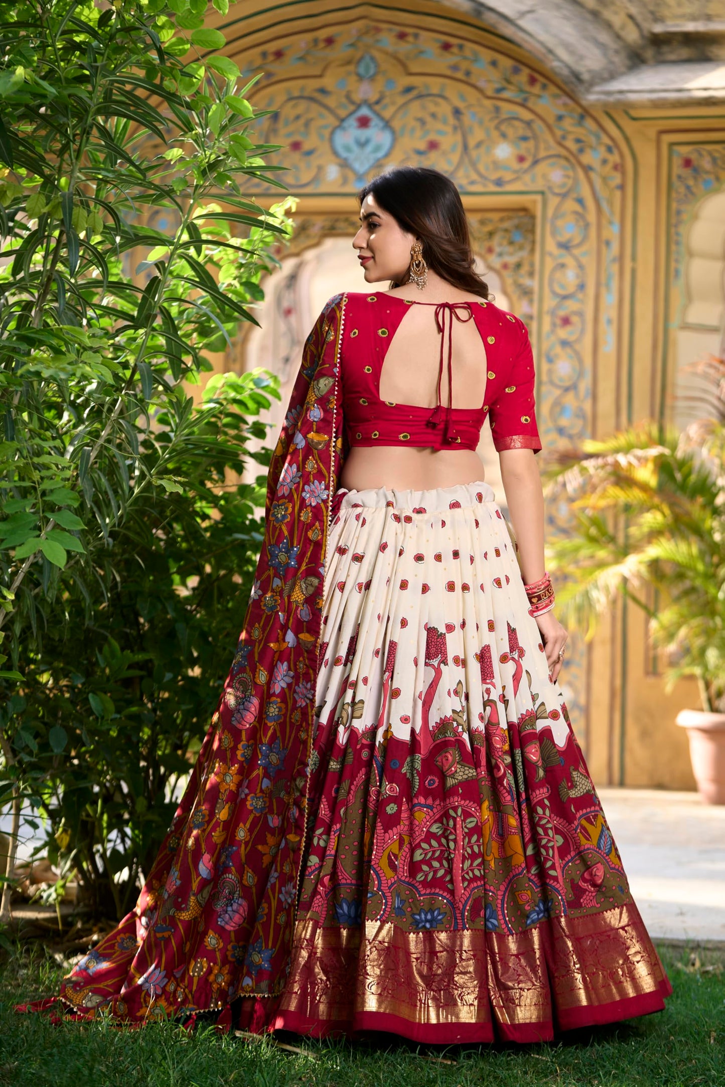 LooknBook Art Women Silk Unstitched Lehenga Choli (ARD1219OWT_Off White_Free Size)