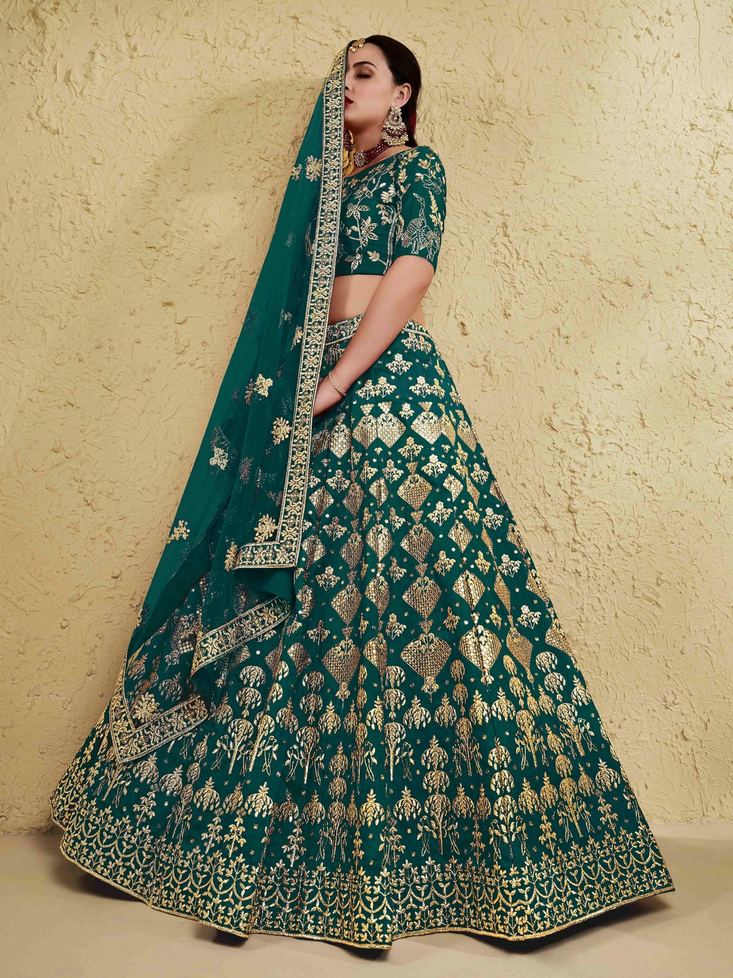 Zeel Clothing Women's Thread Sequins Embroidery Silk Bridal Semi-Stitched New Lehenga Choli With Dupatta (7055-Green-Wedding-Bridal-Stylish-Latest; Free Size)