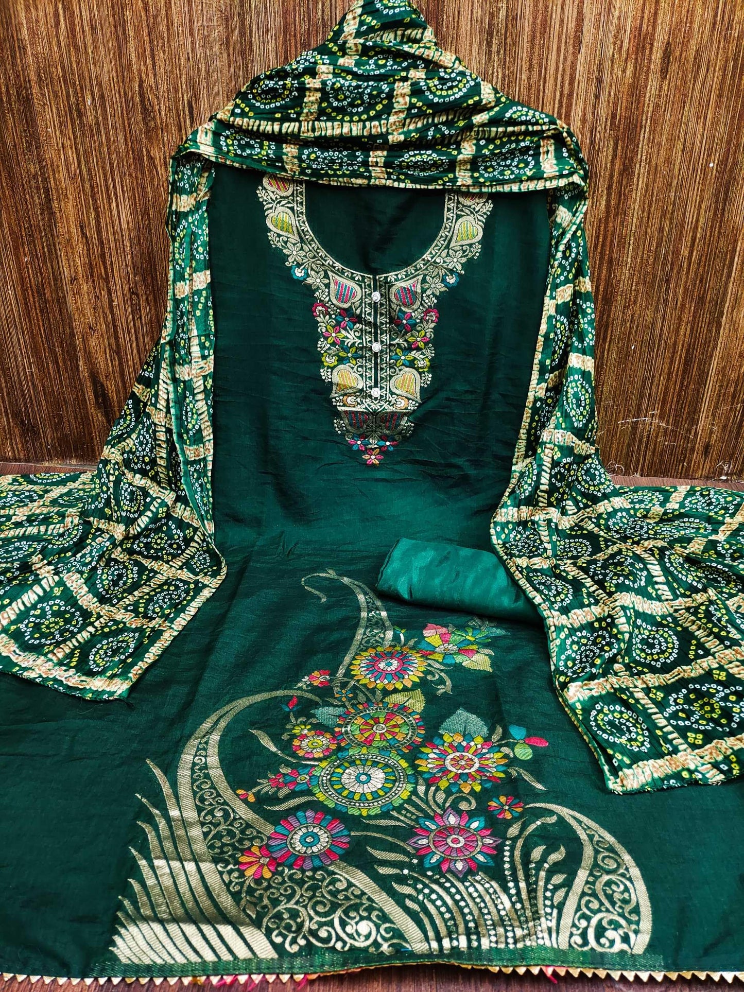 Pandadi Saree Women's Banarasi Silk Meenakari Work Unstitched Dress Material