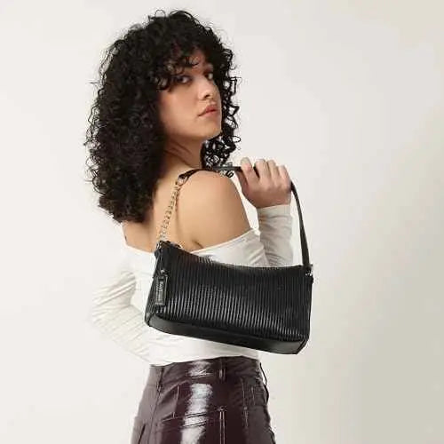 Fastrack Casual Shoulder Bag with Top Zipper Closure for Girls, Medium Size with Internal Zipper, Made with Premium Faux Leather, Versatile and Durable Design SaumyasStore